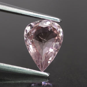 Pink Sapphire | IGI certified | natural, pear cut 8x6* mm, SI1, 1.27 ct - Eden Garden Jewelry™
