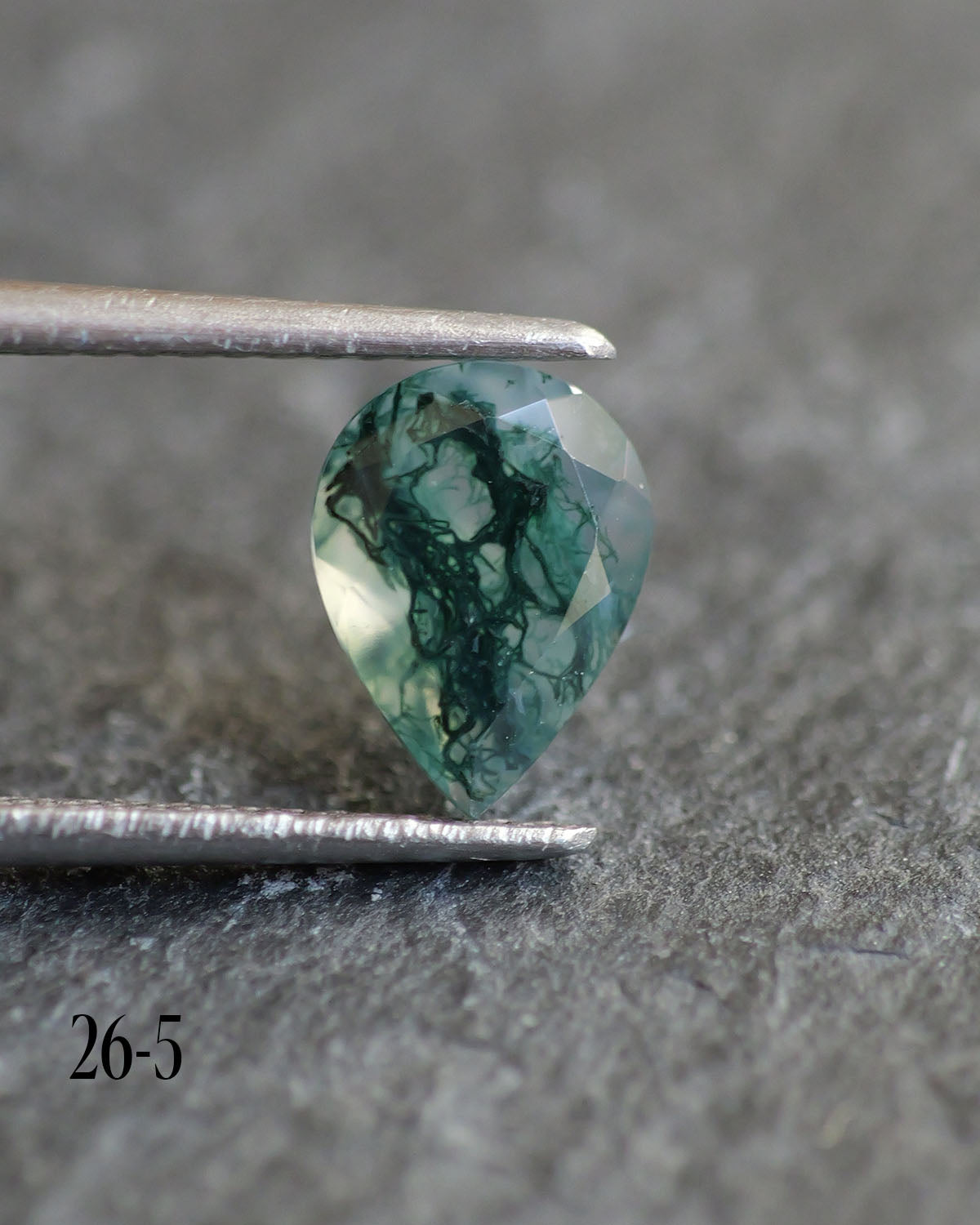 Moss agate | green color, pear-cut, 8x6mm, 0.80ct - choose yours - Eden Garden Jewelry™