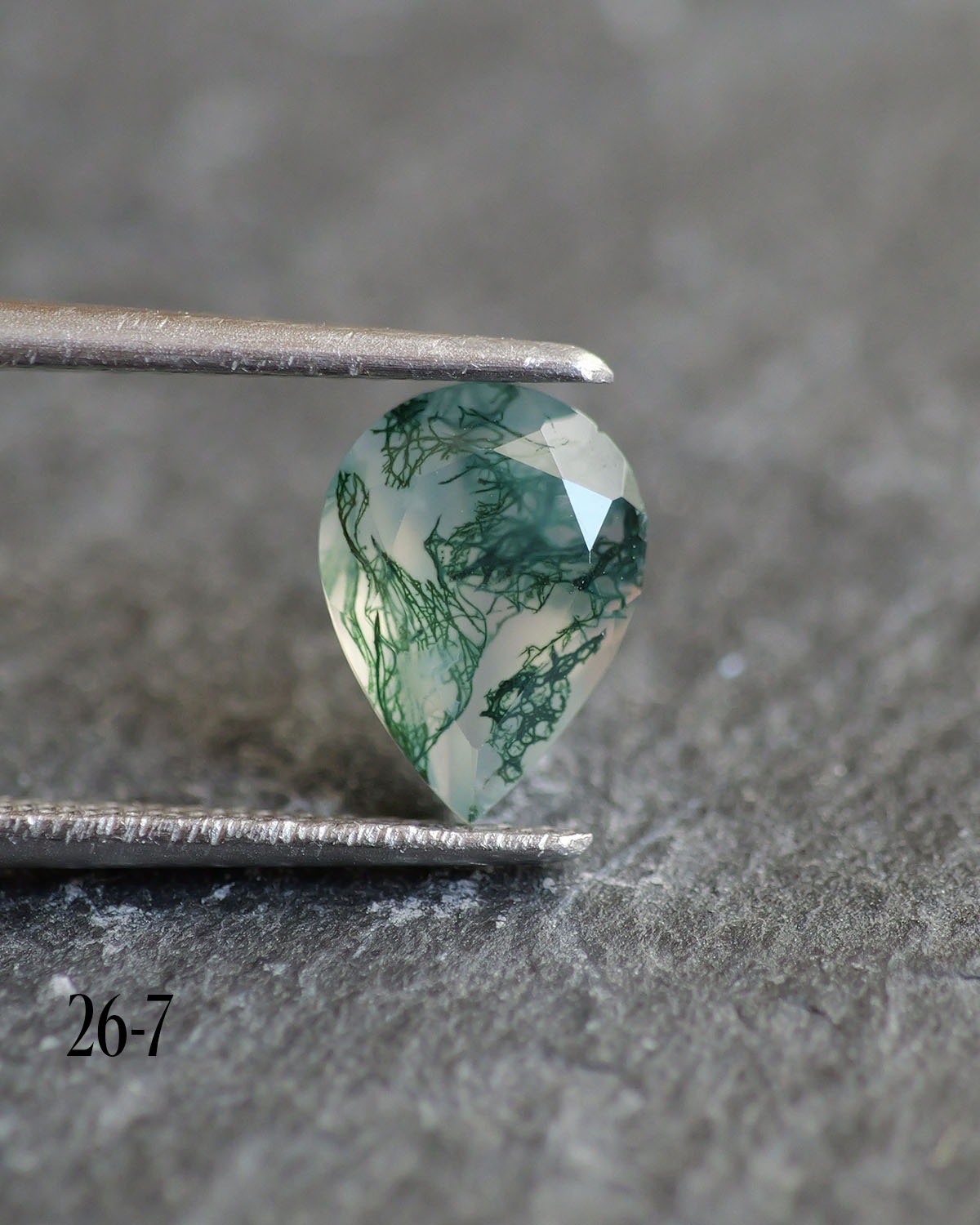 Moss agate | green color, pear-cut, 8x6mm, 0.80ct - choose yours - Eden Garden Jewelry™