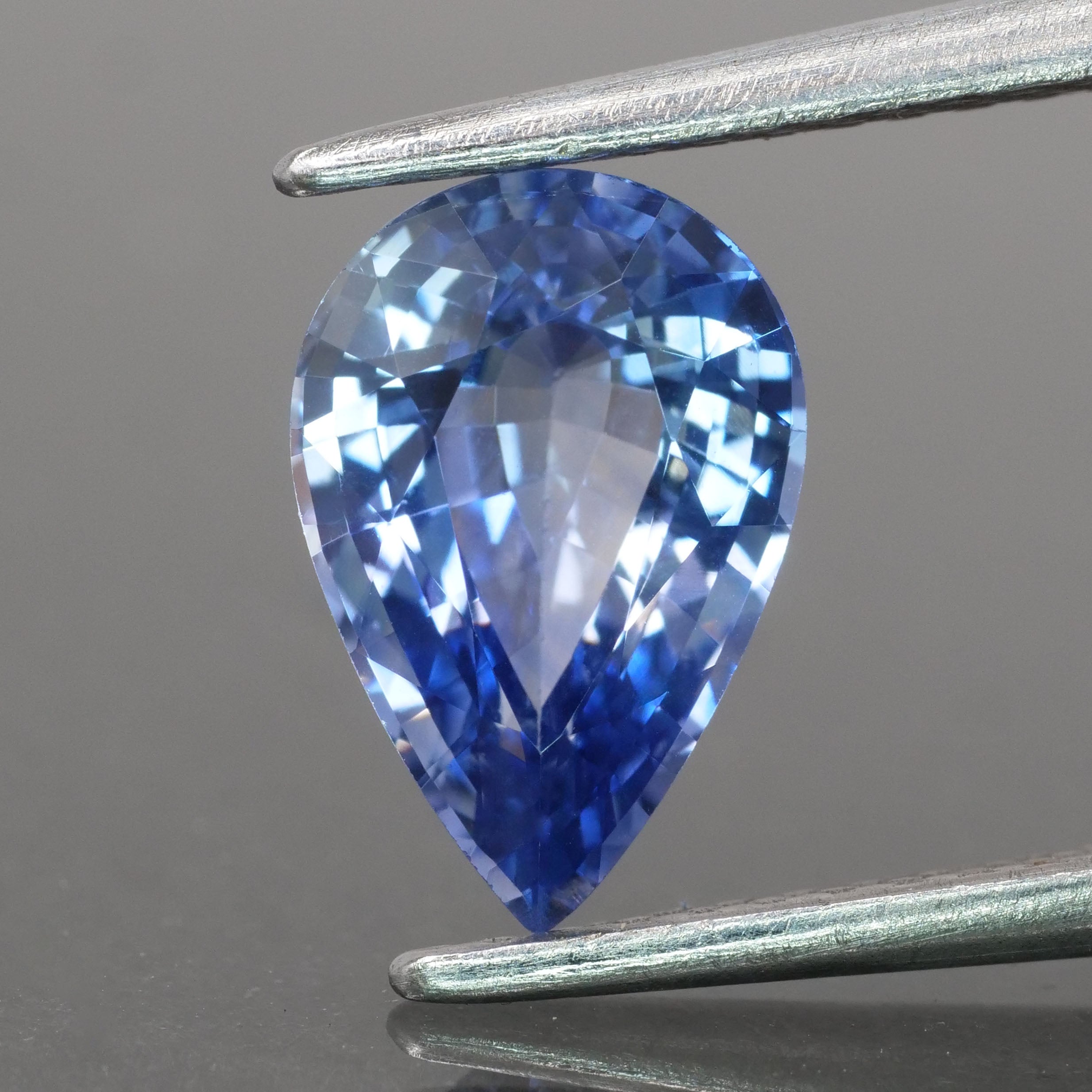Sapphire | natural, blue color, pear-cut, *9x6mm, *1.5ct - Eden Garden Jewelry™