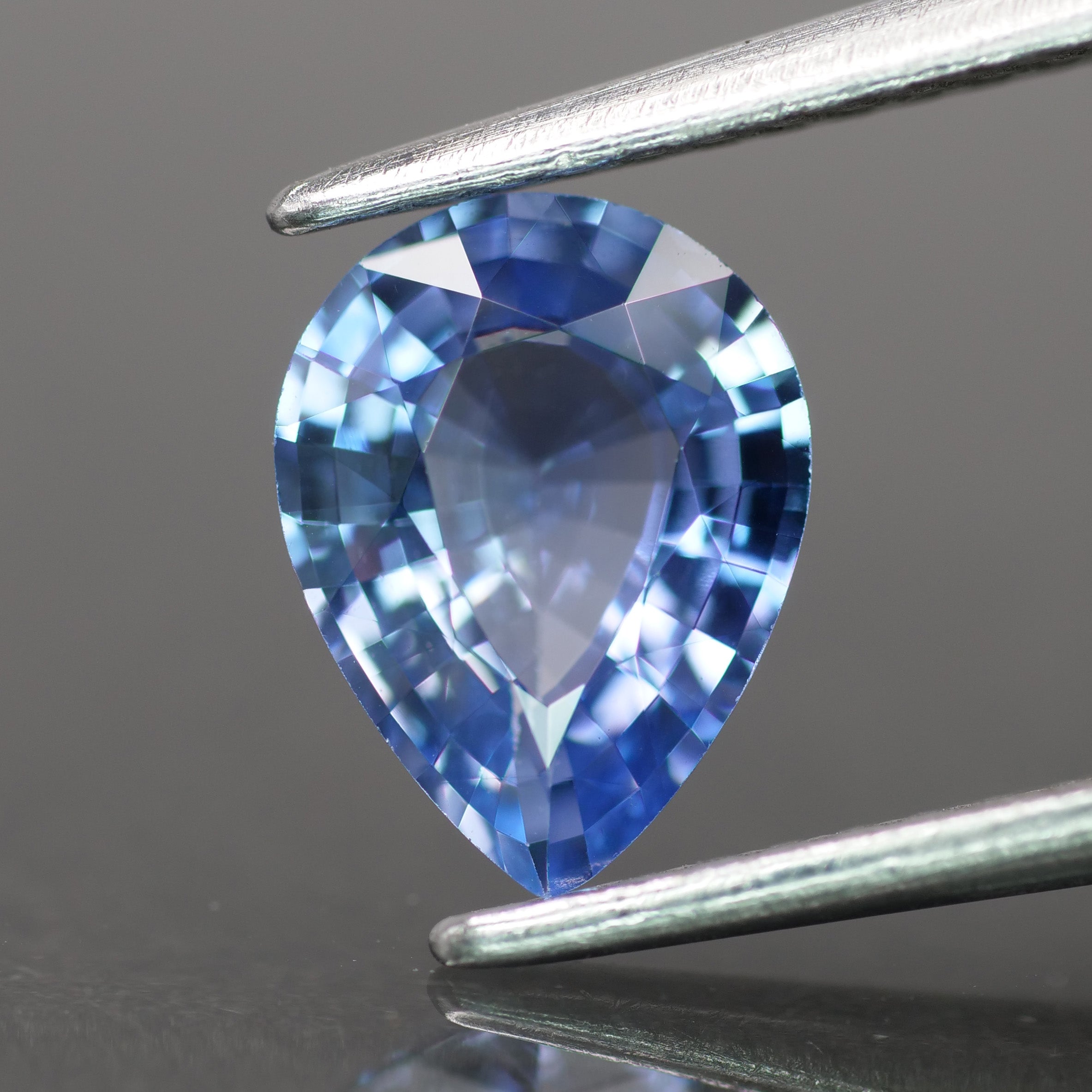 Sapphire | natural, blue color, pear-cut, 8x6 mm, *1 ct - Eden Garden Jewelry™