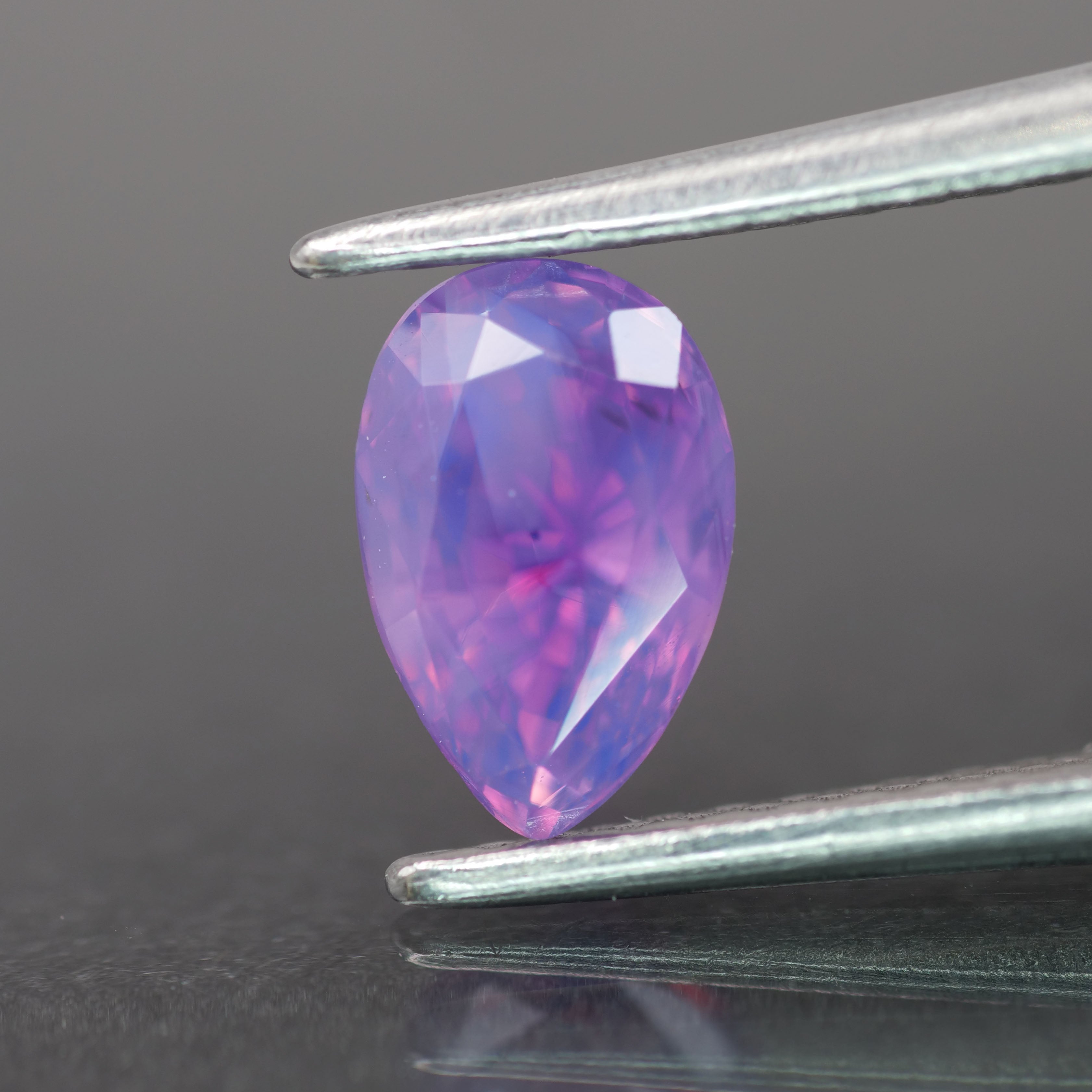 Opalescent sapphire | natural, pinkish purple color, pear-cut, *7x4.5mm, 1ct - Eden Garden Jewelry™
