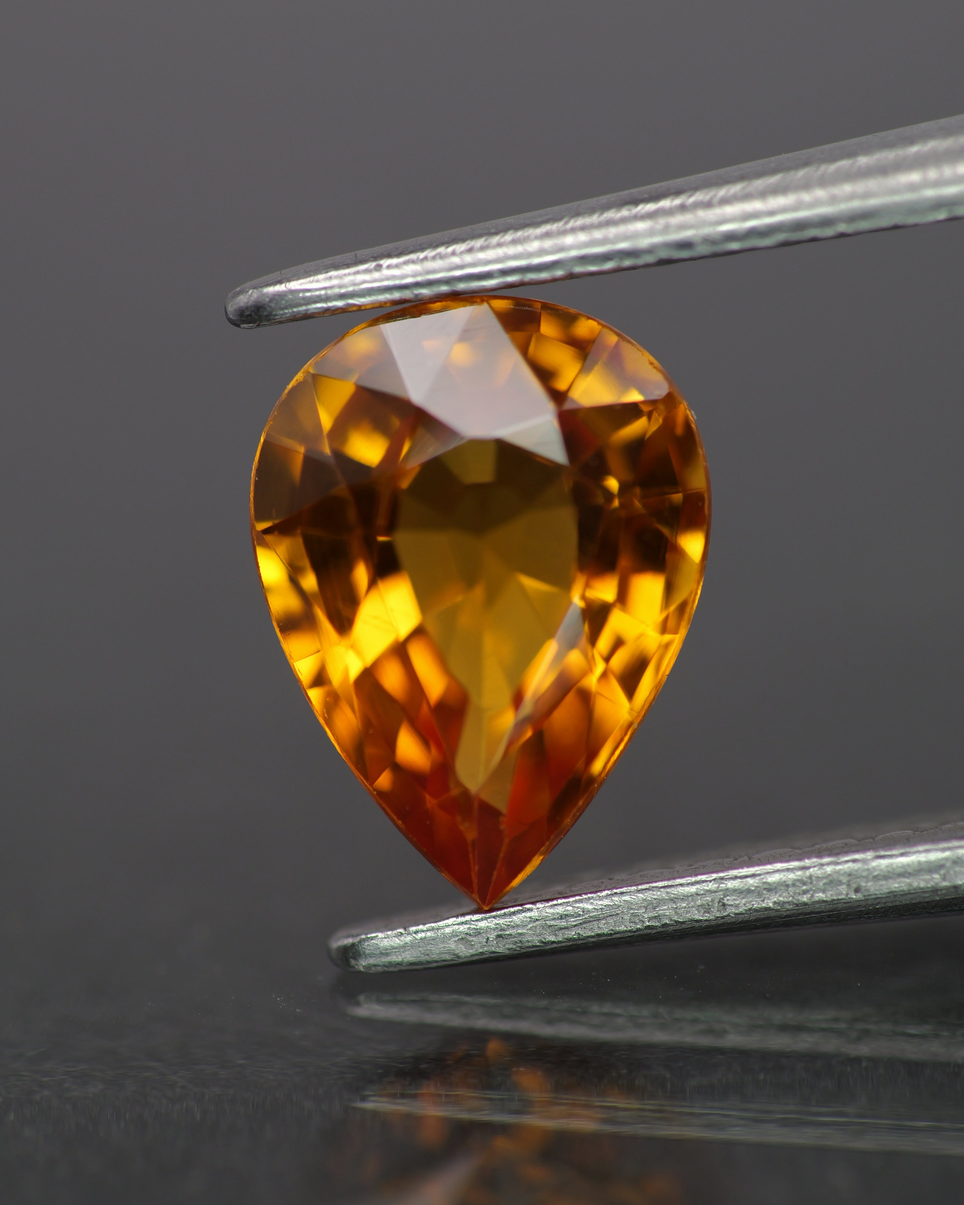Sapphire | natural, orange color, pear-cut, 8x6mm, *1.3ct - Eden Garden Jewelry™
