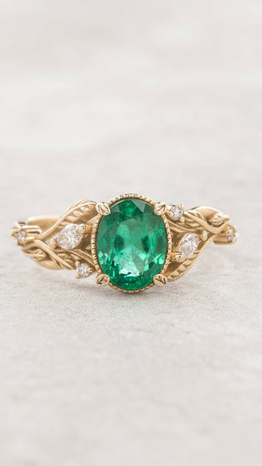 Natural emerald and diamonds engagement ring / Patricia - Eden Garden Jewelry™