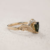 Pear-Cut Green (Natural) Sapphire Engagement Ring / Palmira Crown - Eden Garden Jewelry™
