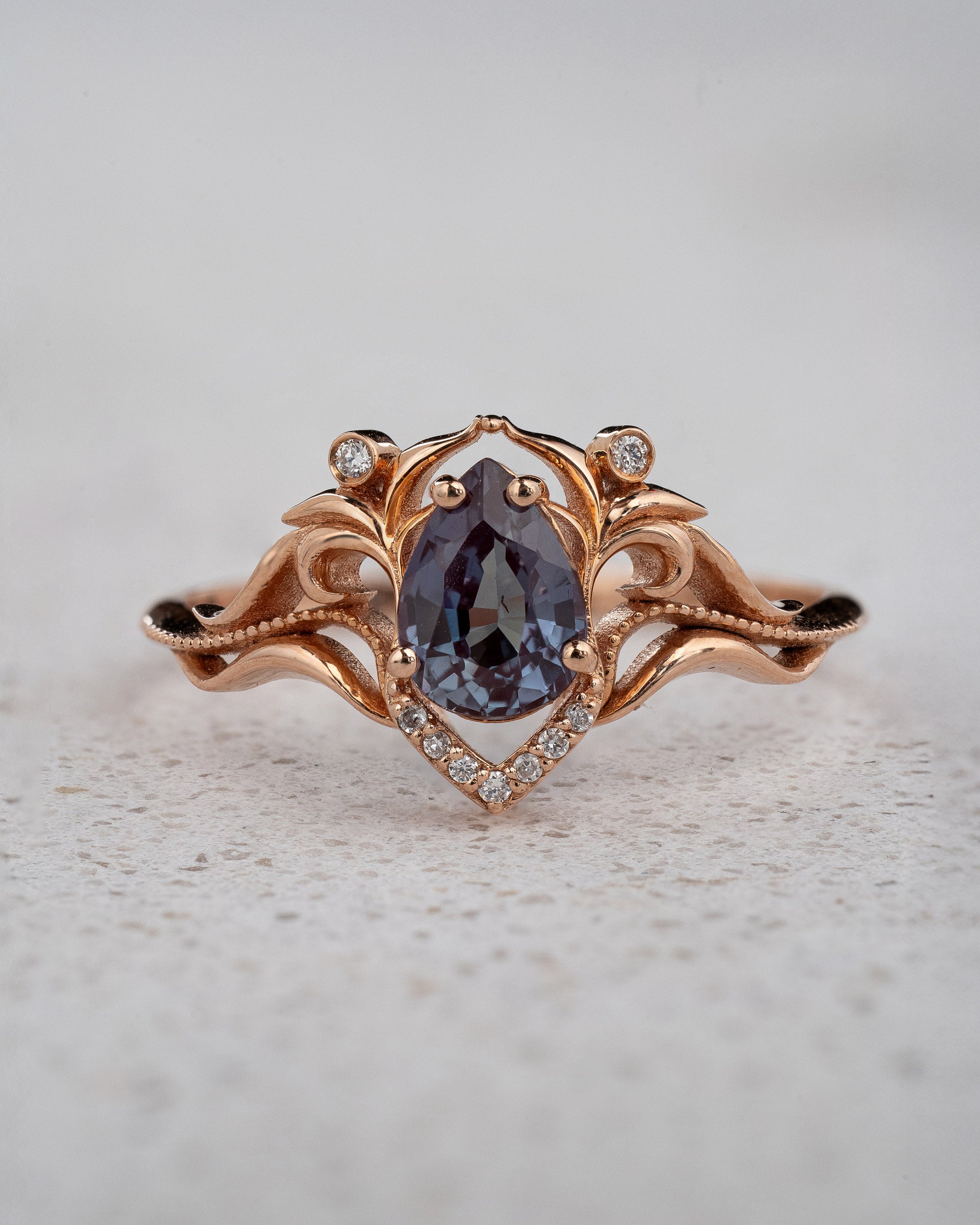 Pear cut alexandrite and diamonds engagement ring / Lida small - Eden Garden Jewelry™