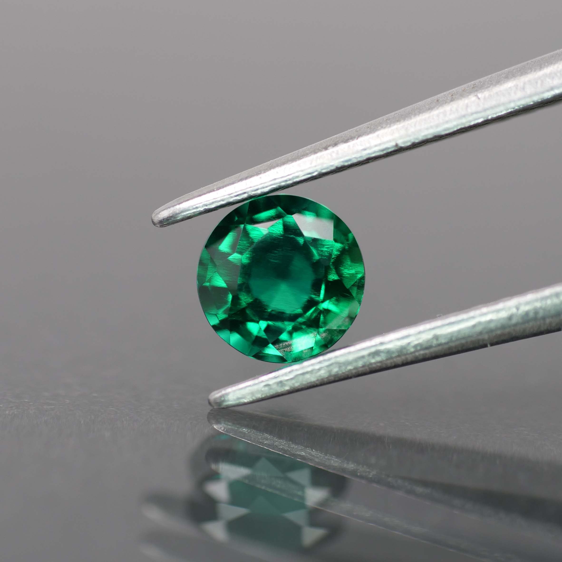 Custom order: Japanese Maple engagement ring with emeralds - Eden Garden Jewelry™