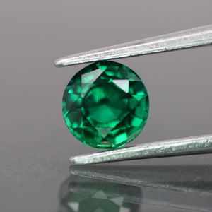 Emerald | Lab-Created Hydrothermal, round-cut, 6mm, 0.8ct