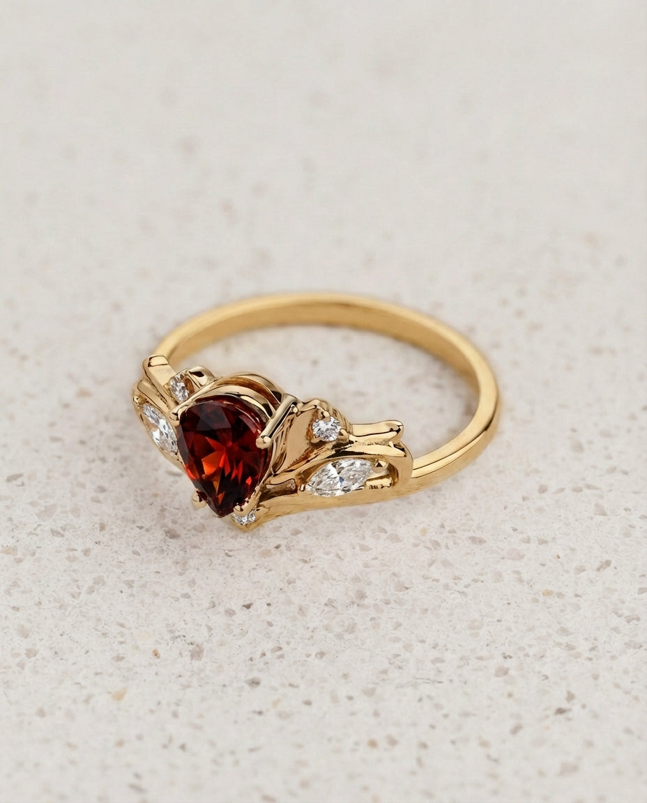 READY TO SHIP Swanlake ring in 18K yellow gold, natural garnet pear 7x5 mm, natural diamonds, AVAILABLE RING SIZES: 8 - 11 US - Eden Garden Jewelry™