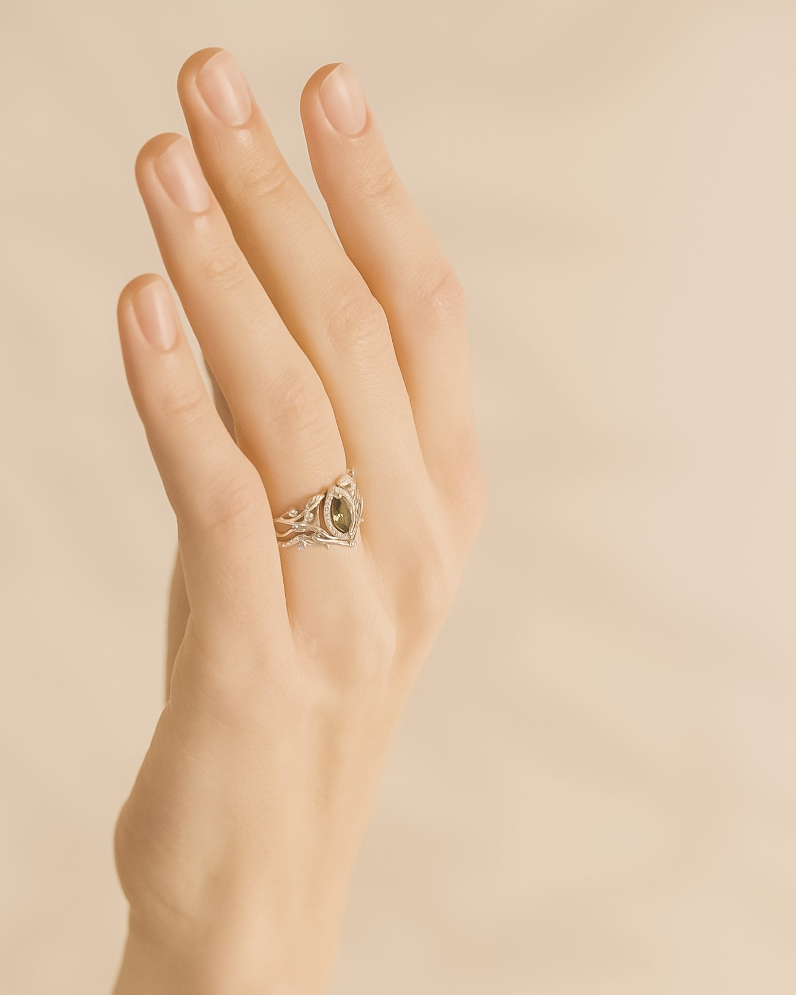 Natural green sapphire bridal ring set in art nouveau style / Callisto - Eden Garden Jewelry™