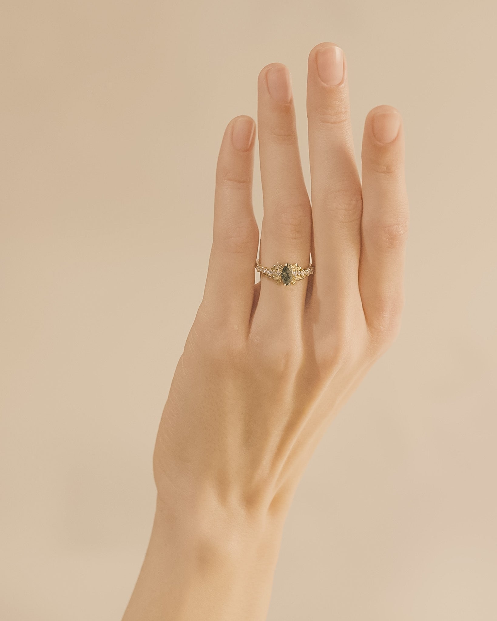Alternative engagement ring with moss agate and gold leaf design / Verbena - Eden Garden Jewelry™