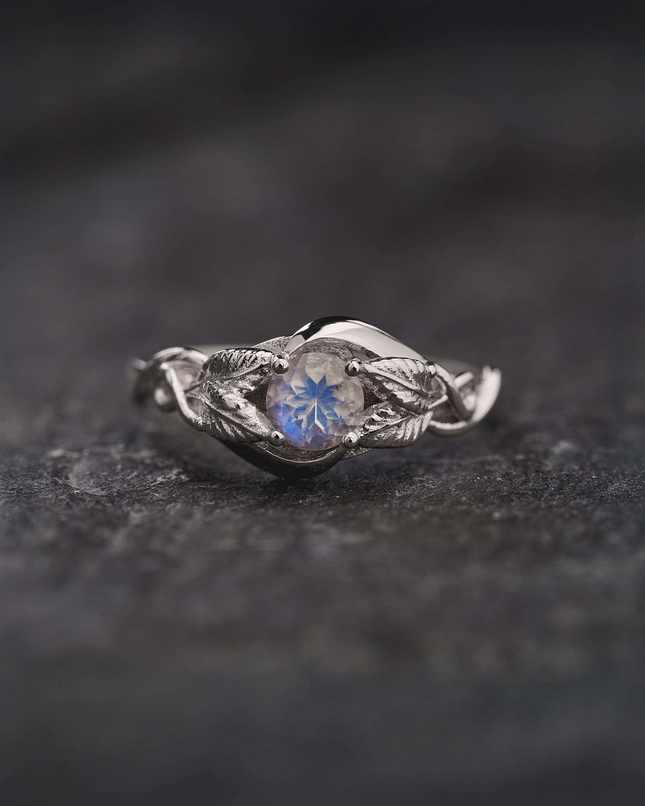 Woman Engagement Ring with Moonstone in White Gold / Azalea - Eden Garden Jewelry™