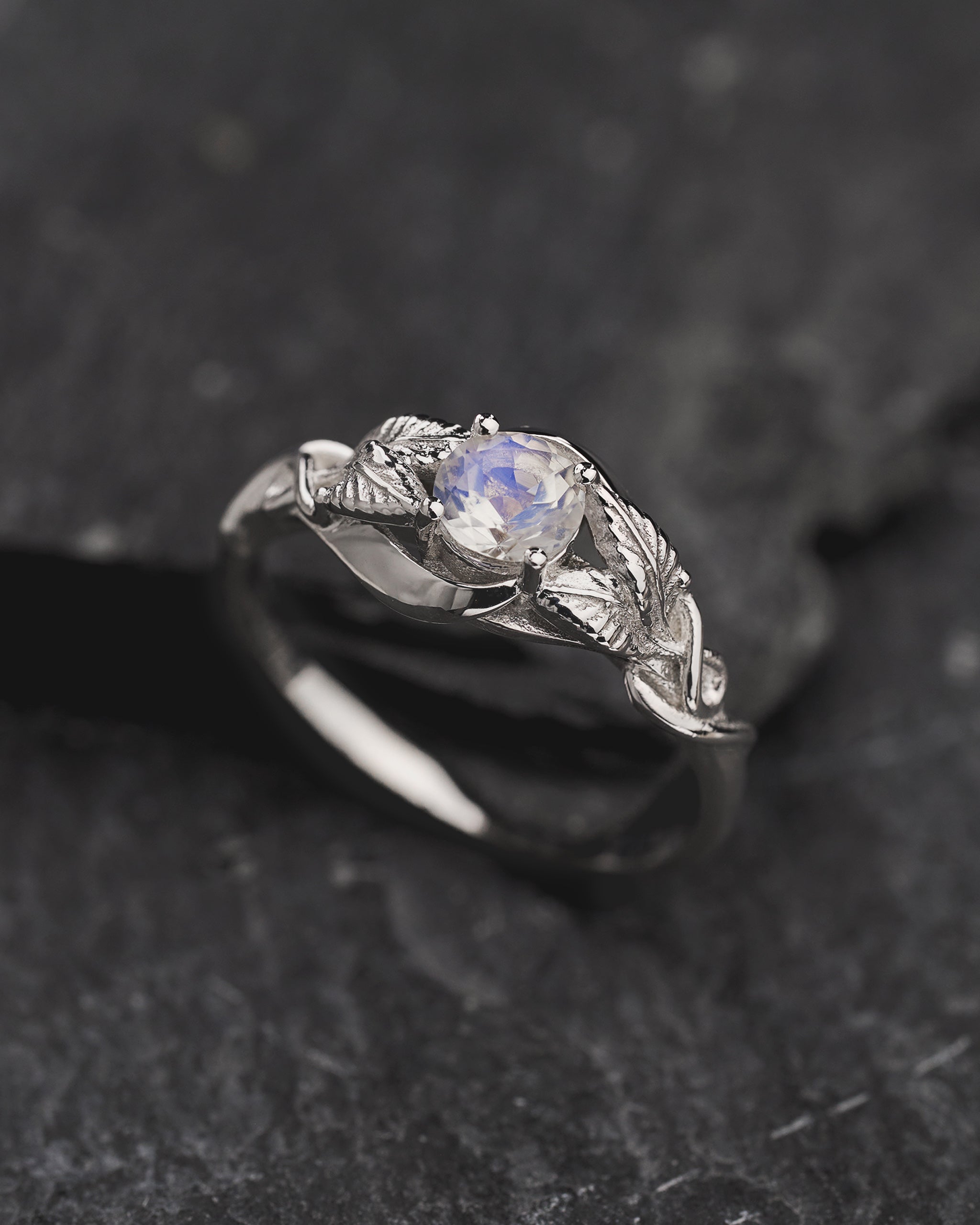 Woman Engagement Ring with Moonstone in White Gold / Azalea - Eden Garden Jewelry™