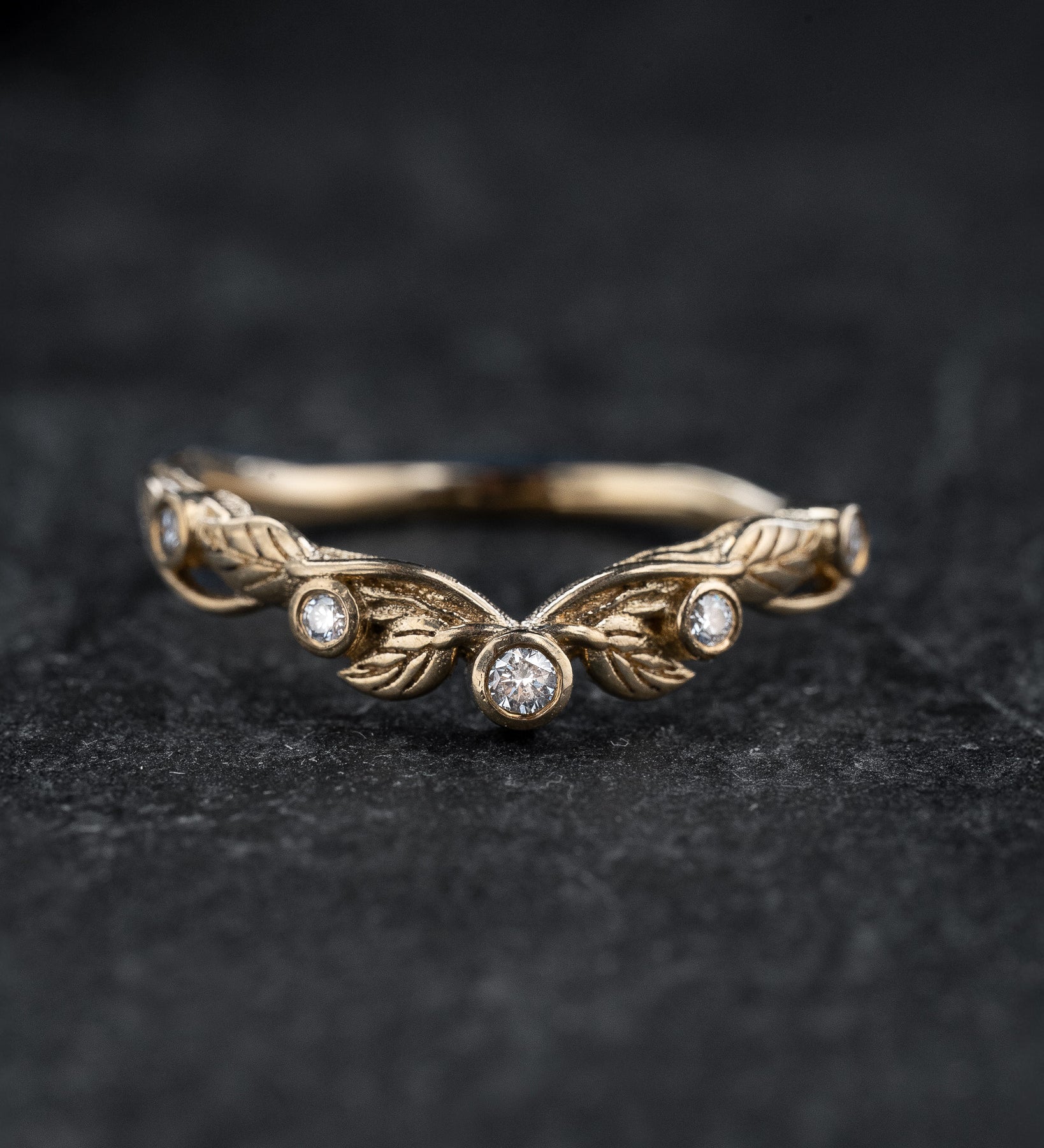 Wedding Bands Set for Couples: Classic Ring & Wreath Ring with Diamonds for her - Eden Garden Jewelry™