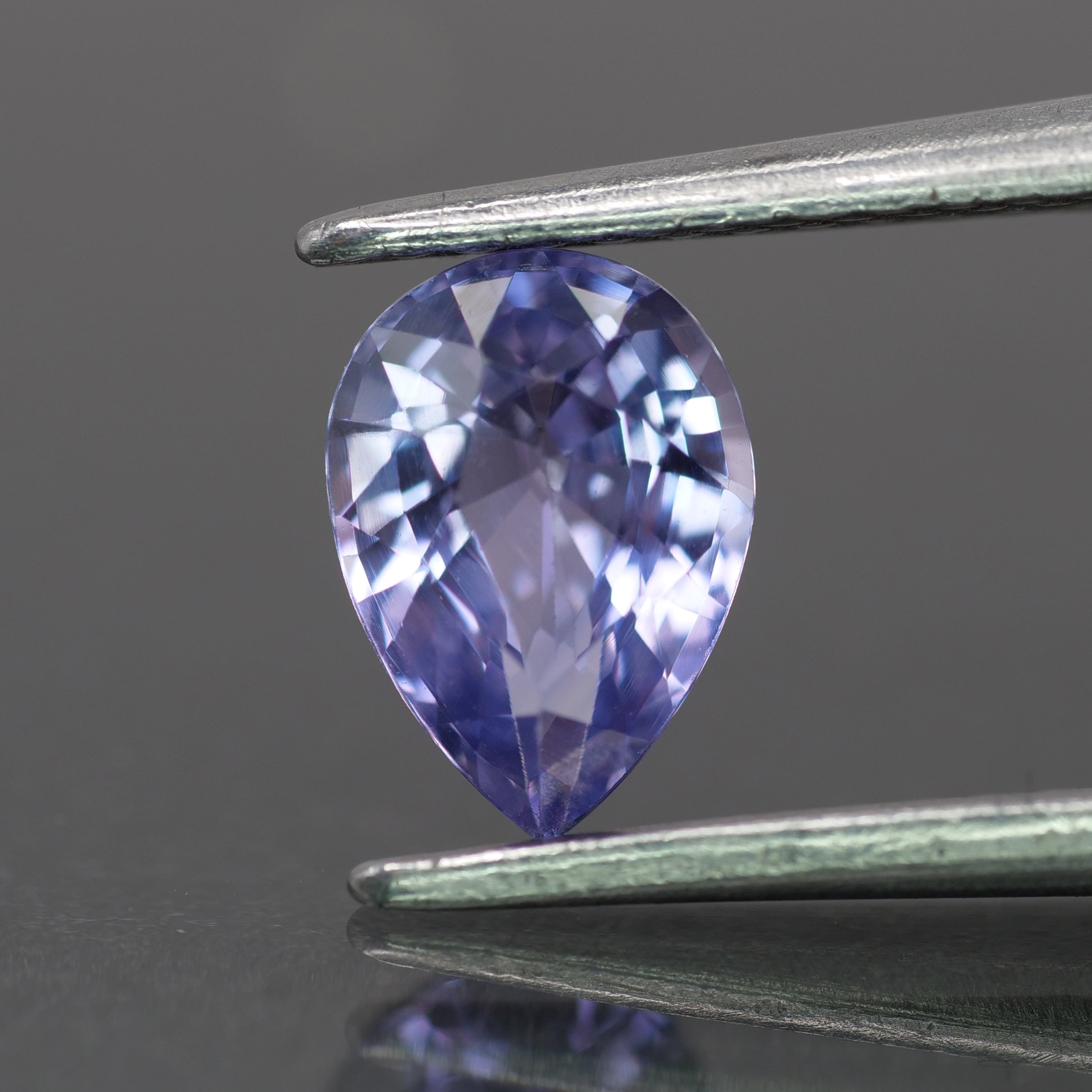 Sapphire | natural, purple color, pear-cut, 7x5mm, 0.9ct - Eden Garden Jewelry™
