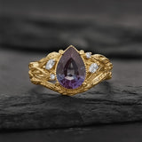 Pear alexandrite leaf bridal ring set, engagement ring set with colour changing gemstone / Patricia