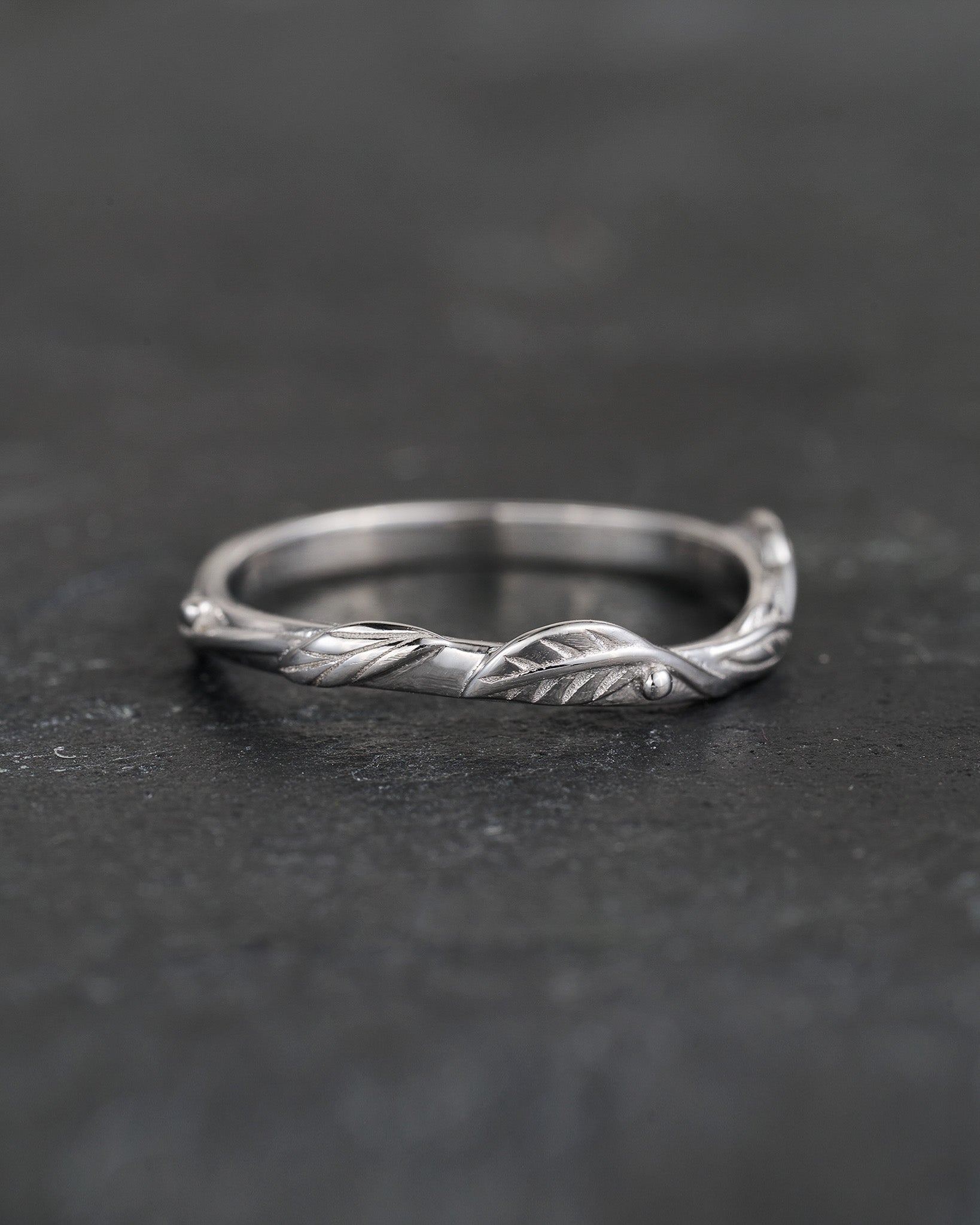 READY TO SHIP: 14K white gold twig ring with five leaves, AVAILABLE RING SIZES: 5.5 - 8.5 US - Eden Garden Jewelry™