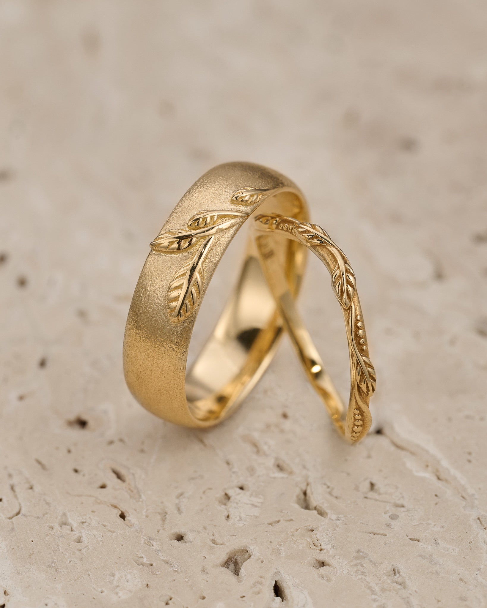 Wedding rings set for couples: sanblast finish band with branch for him, simple curved twig ring for her - Eden Garden Jewelry™
