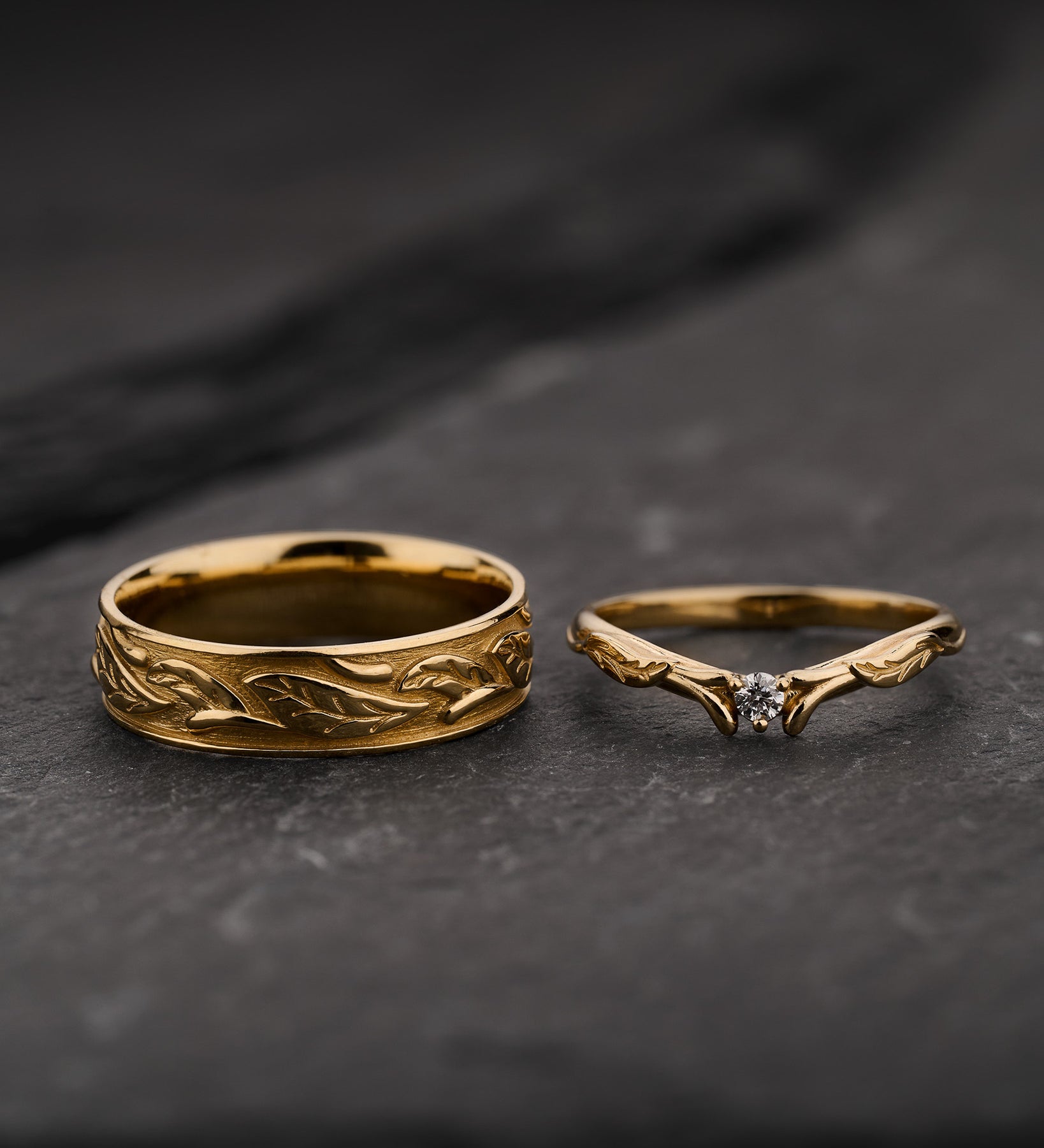 Couple Wedding Band Set with Leaf Design / Wisteria - Eden Garden Jewelry™