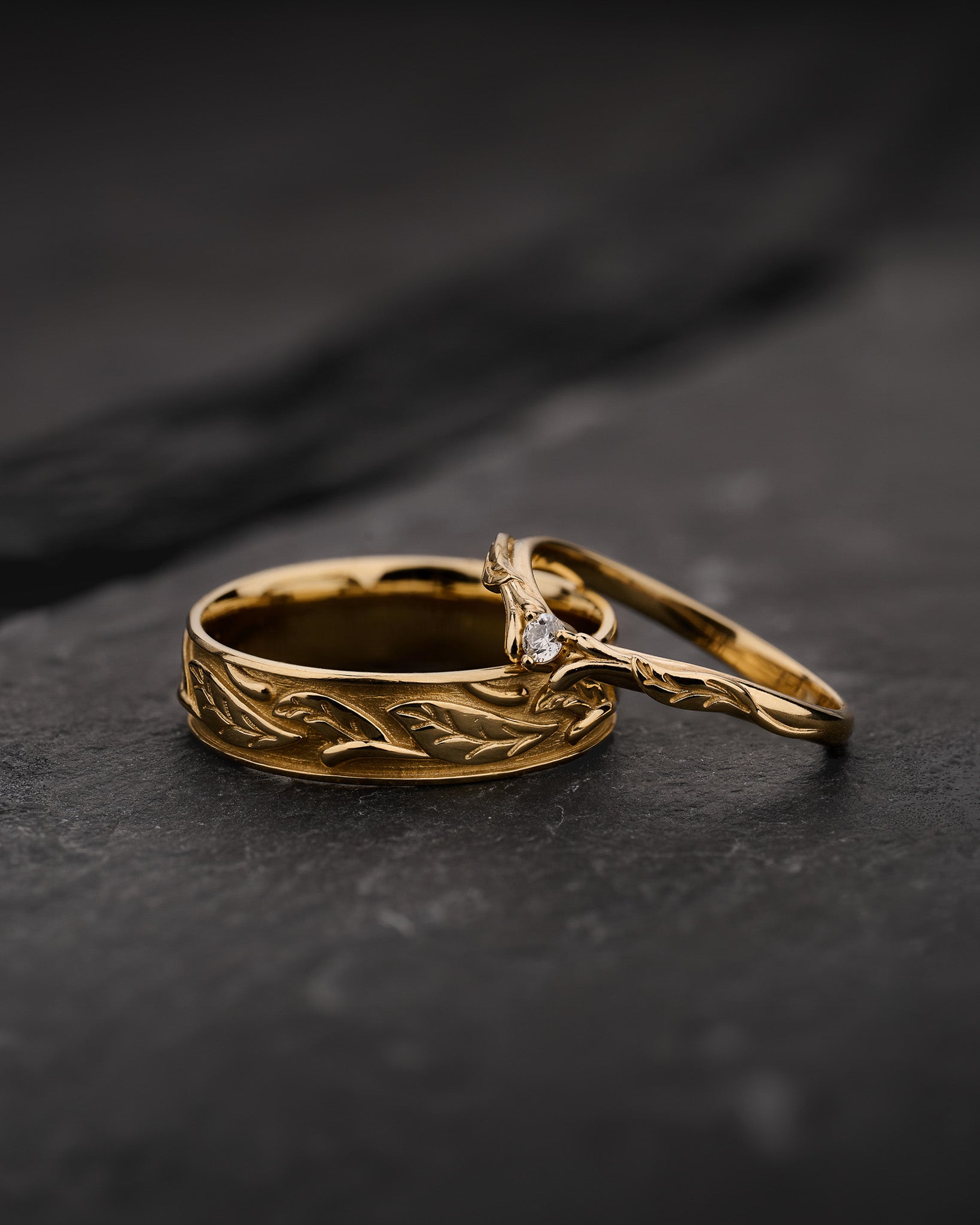 Couple Wedding Band Set with Leaf Design / Wisteria - Eden Garden Jewelry™
