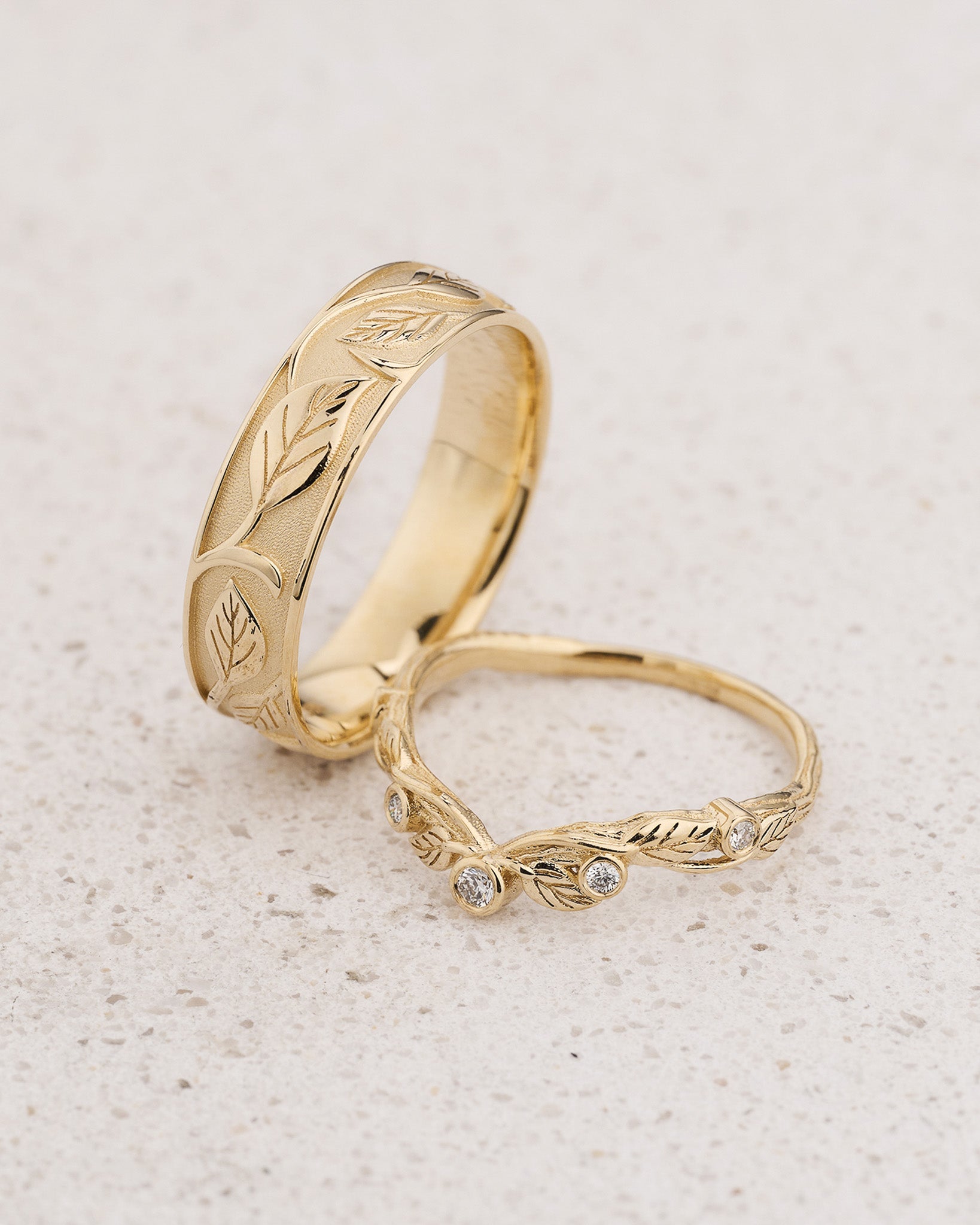 Couple Wedding Band Set with Forest Motif / Arius - Eden Garden Jewelry™