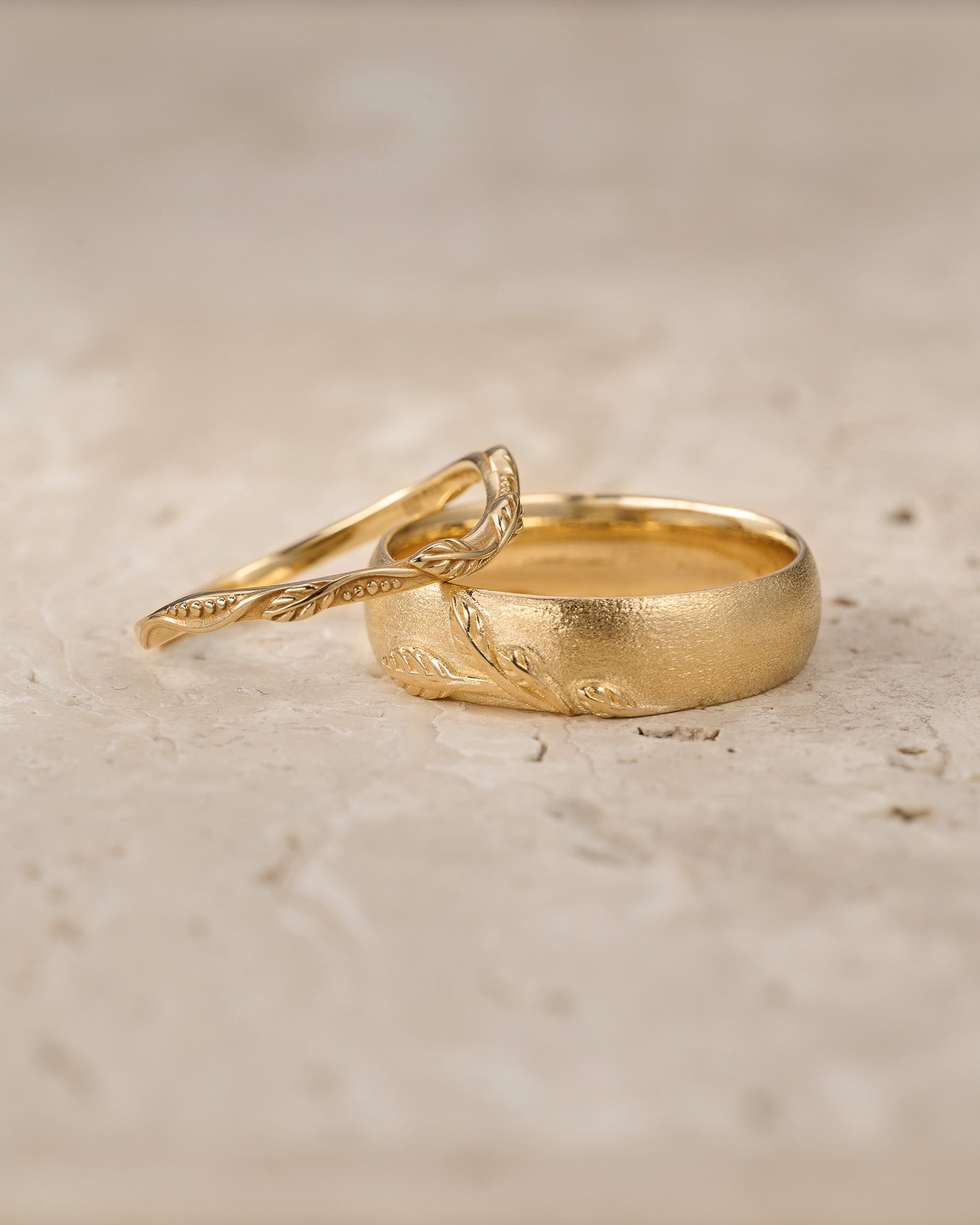 Wedding rings set for couples: sanblast finish band with branch for him, simple curved twig ring for her - Eden Garden Jewelry™