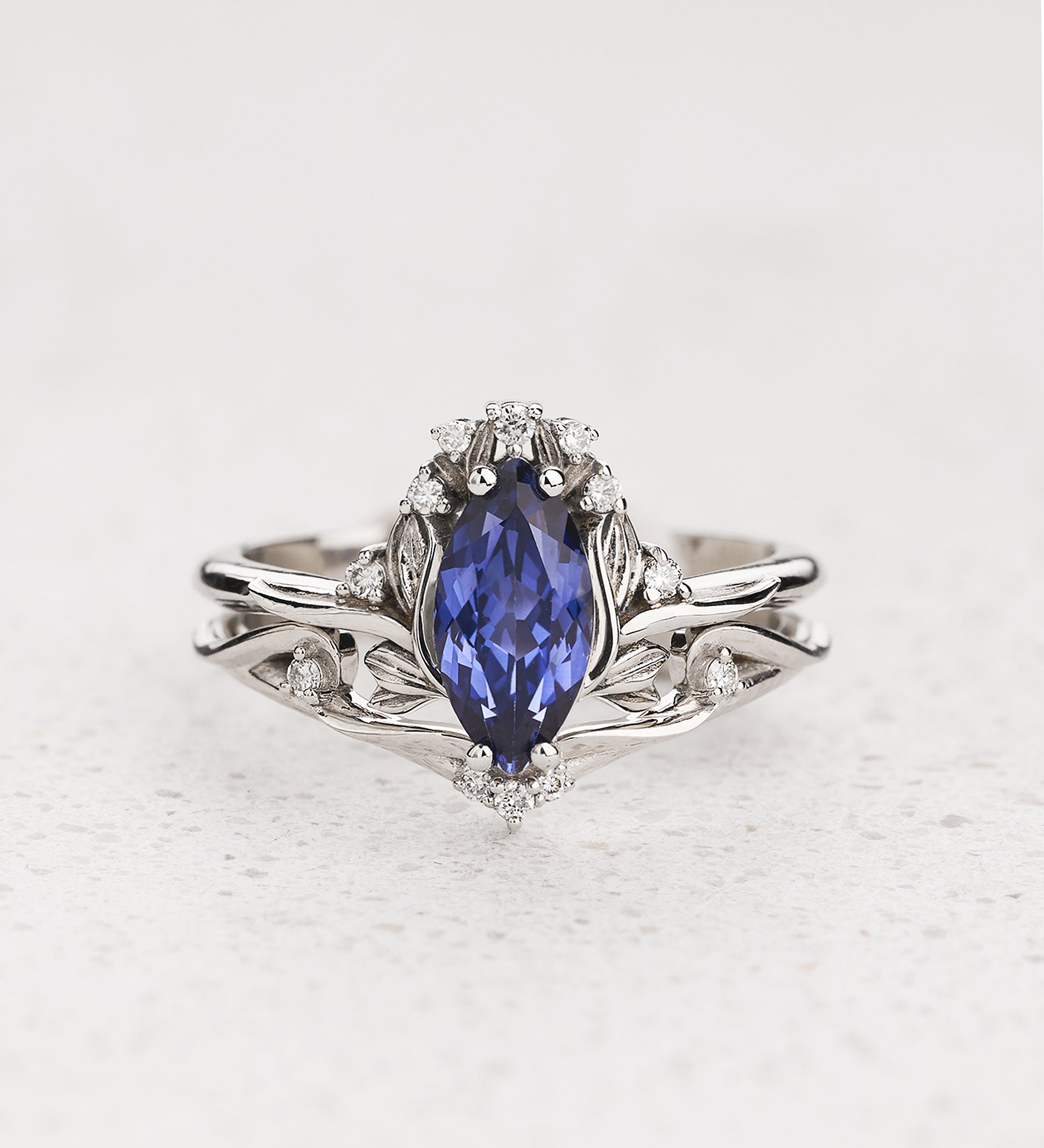 Bridal Set with Marquise Blue Sapphire (Lab-Grown) in Flower Style / Iris - Eden Garden Jewelry™