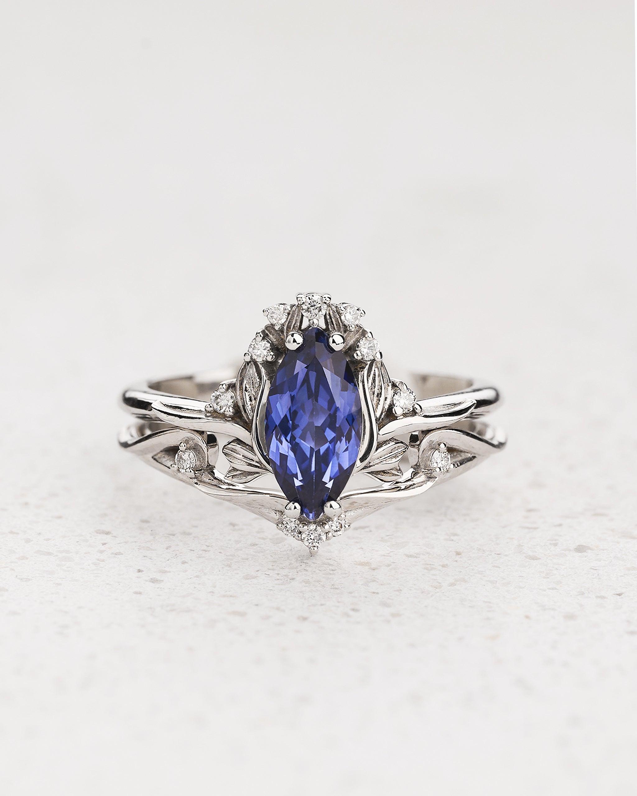 Bridal Set with Marquise Blue Sapphire (Lab-Grown) in Flower Style / Iris - Eden Garden Jewelry™