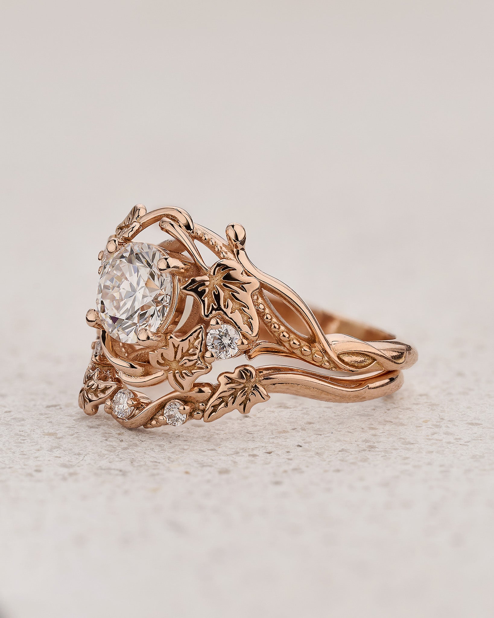 Bridal Set in Art Nouveau Style with Round Diamond / Undina Ivy - Eden Garden Jewelry™