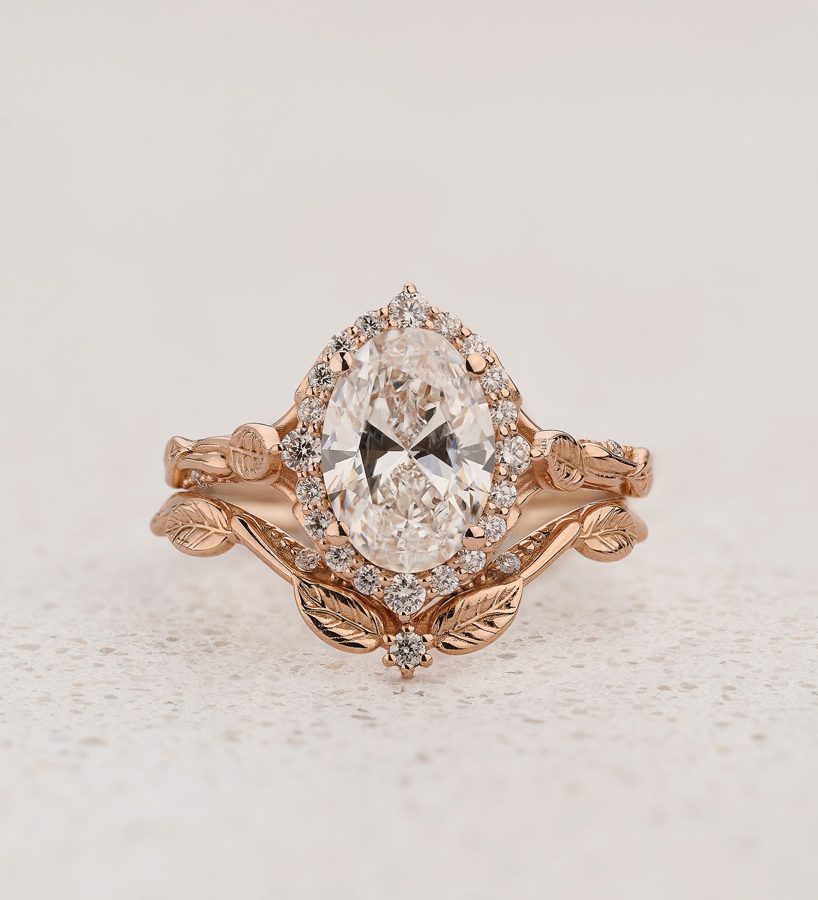 Bridal Set with Oval Diamond and Leaf Motifs / Florentina - Eden Garden Jewelry™