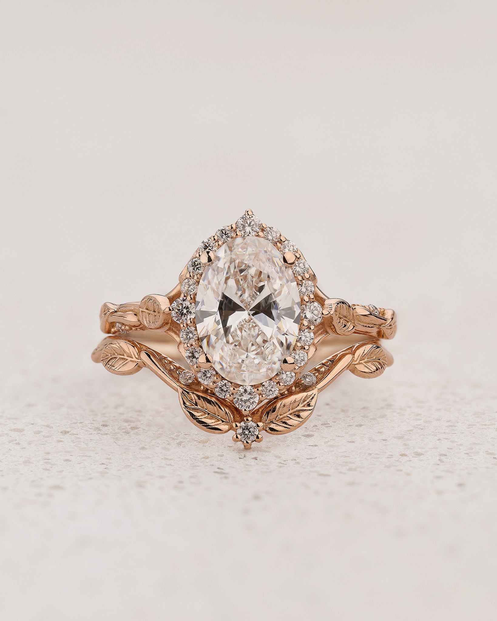 Bridal Set with Oval Diamond and Leaf Motifs / Florentina - Eden Garden Jewelry™