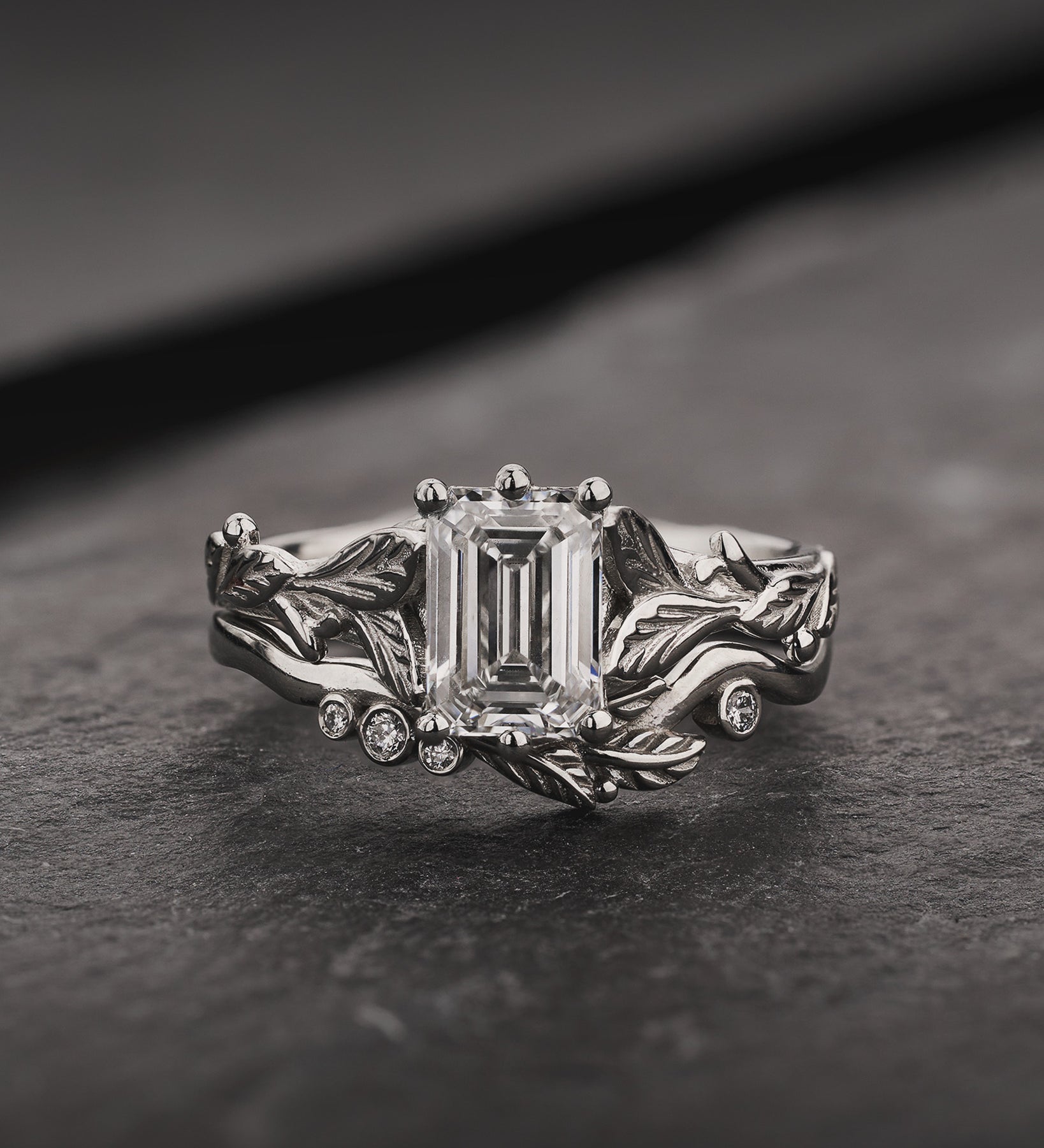Bridal Set with Emerald-Cut Diamond and Leaf Design / Freesia - Eden Garden Jewelry™