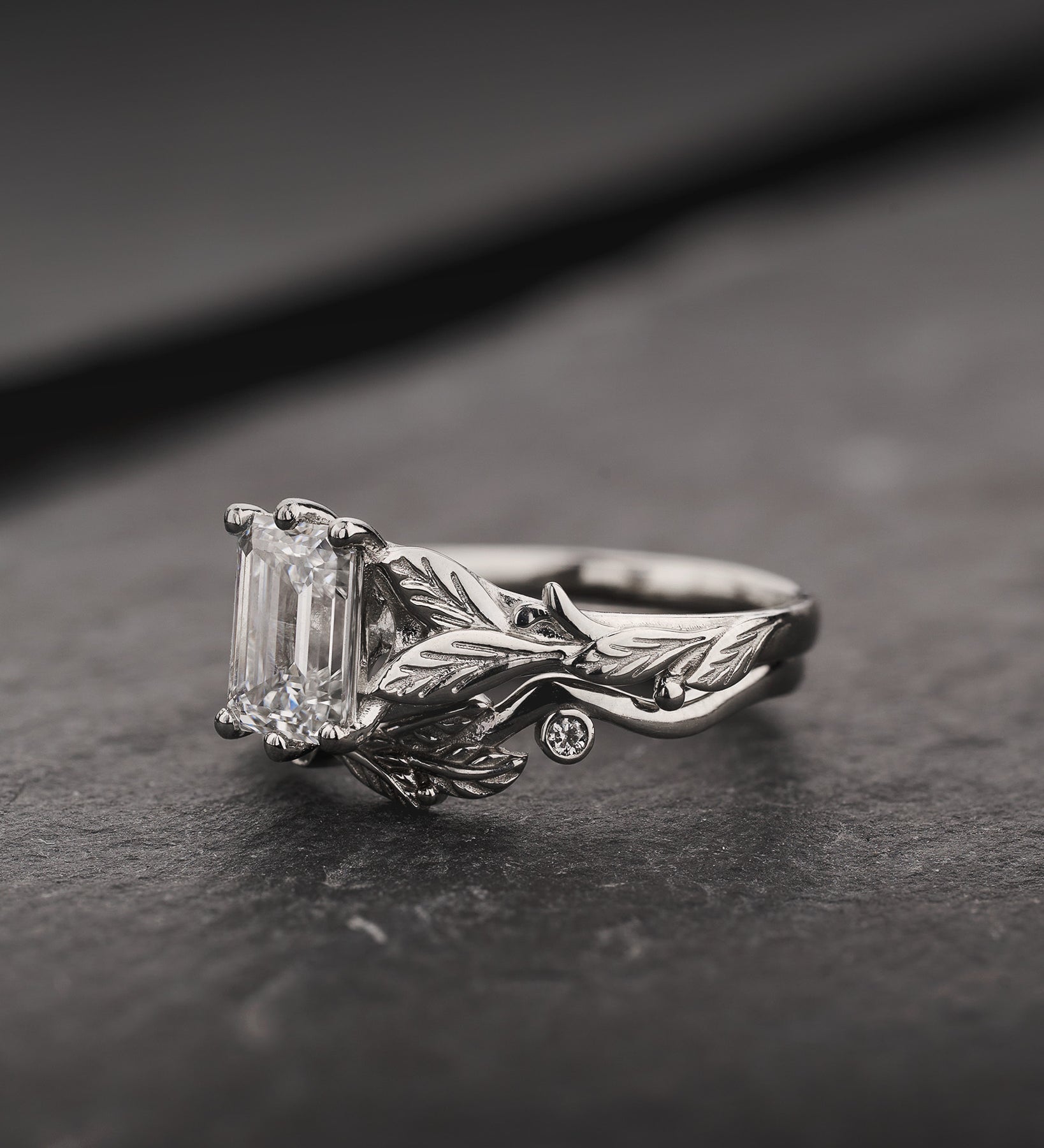 Bridal Set with Emerald-Cut Diamond and Leaf Design / Freesia - Eden Garden Jewelry™