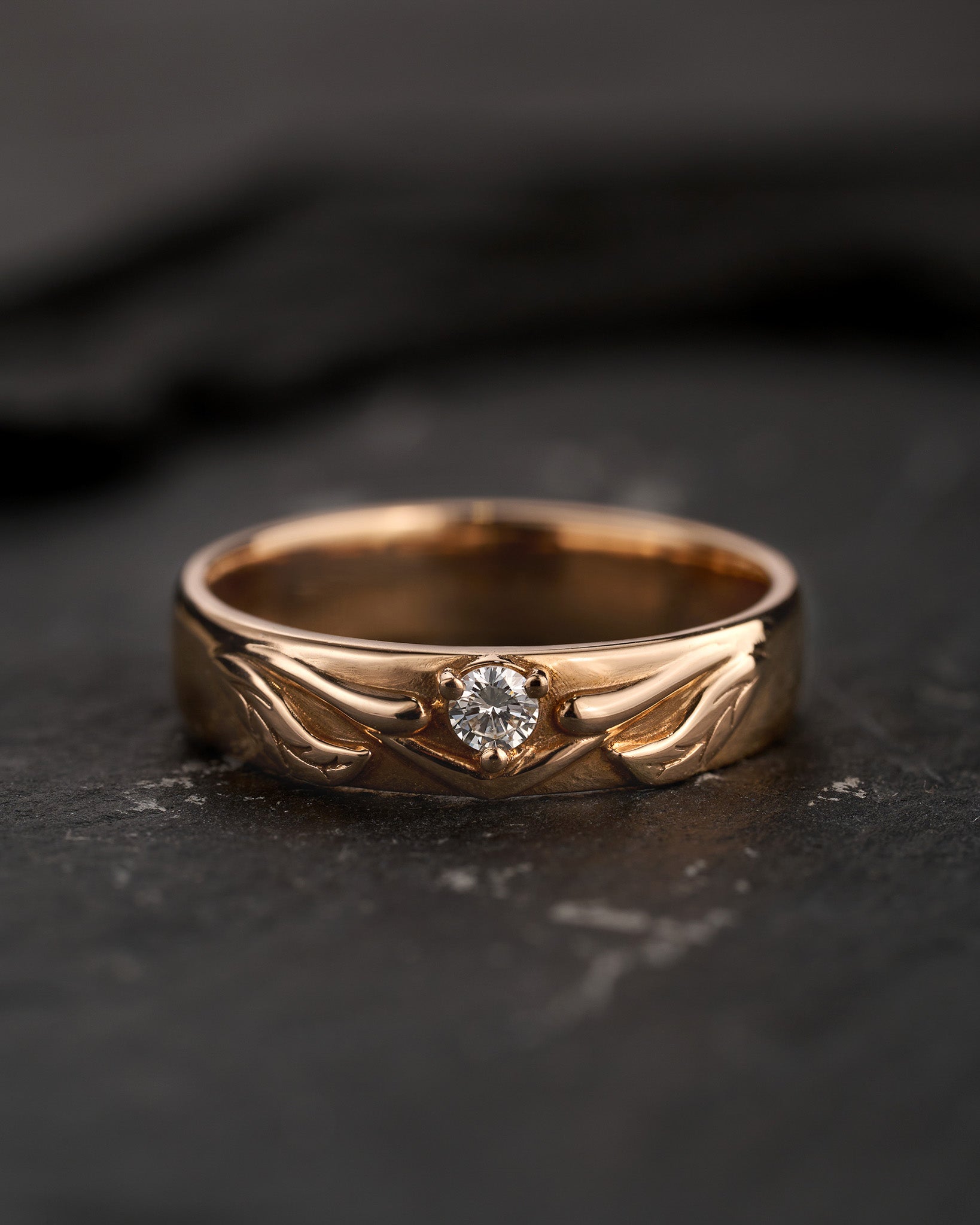 Nature wedding band with diamond / Wisteria - Eden Garden Jewelry™