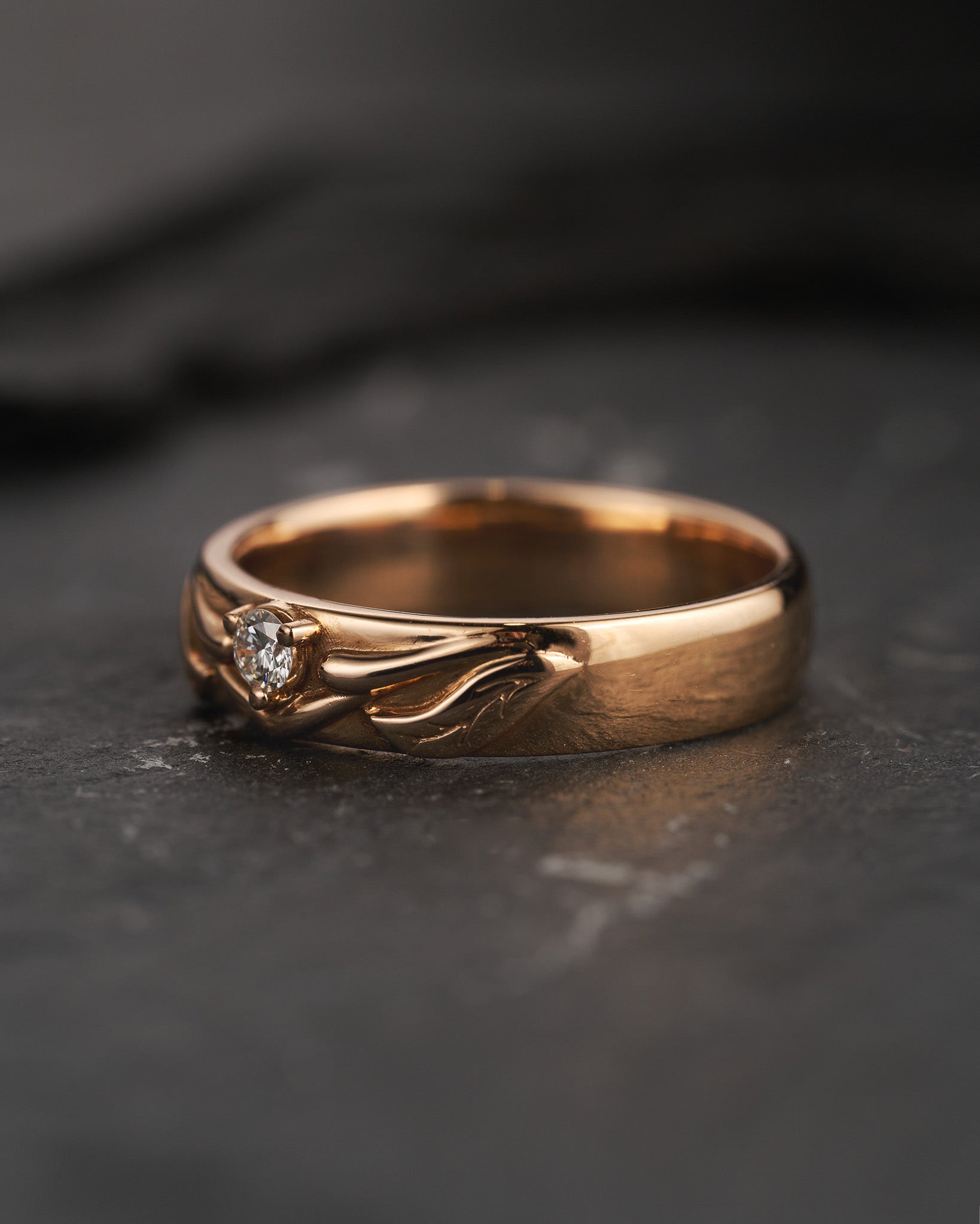 Nature wedding band with diamond / Wisteria - Eden Garden Jewelry™