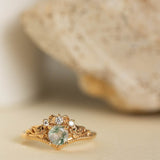 Ariadne | engagement ring, 5 mm central gemstone