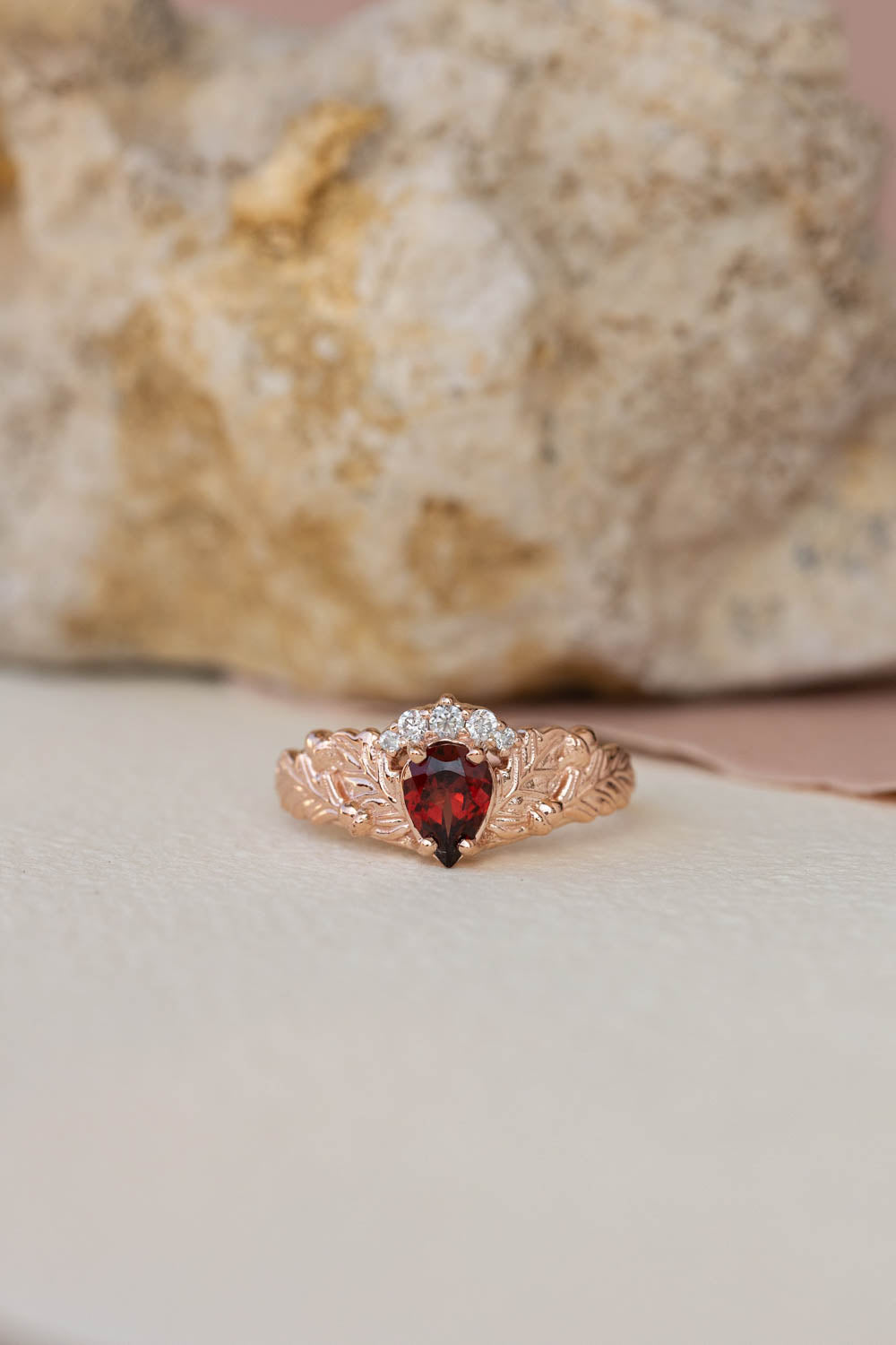 Oak leaves bridal ring set with natural garnet, nature inspired engagement and wedding rings / Royal Oak - Eden Garden Jewelry™