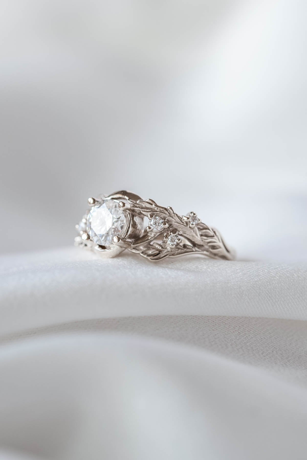 Moissanite branch engagement ring, twig diamond proposal ring / Japanese Maple - Eden Garden Jewelry™