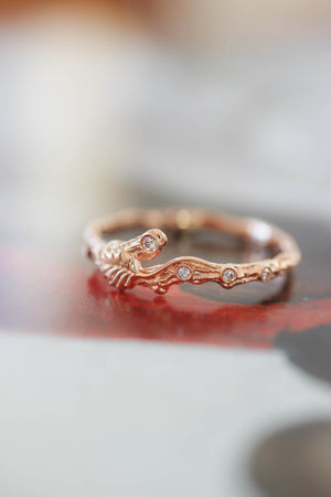 Twig ring with diamonds and one leaf, branch wedding band - Eden Garden Jewelry™