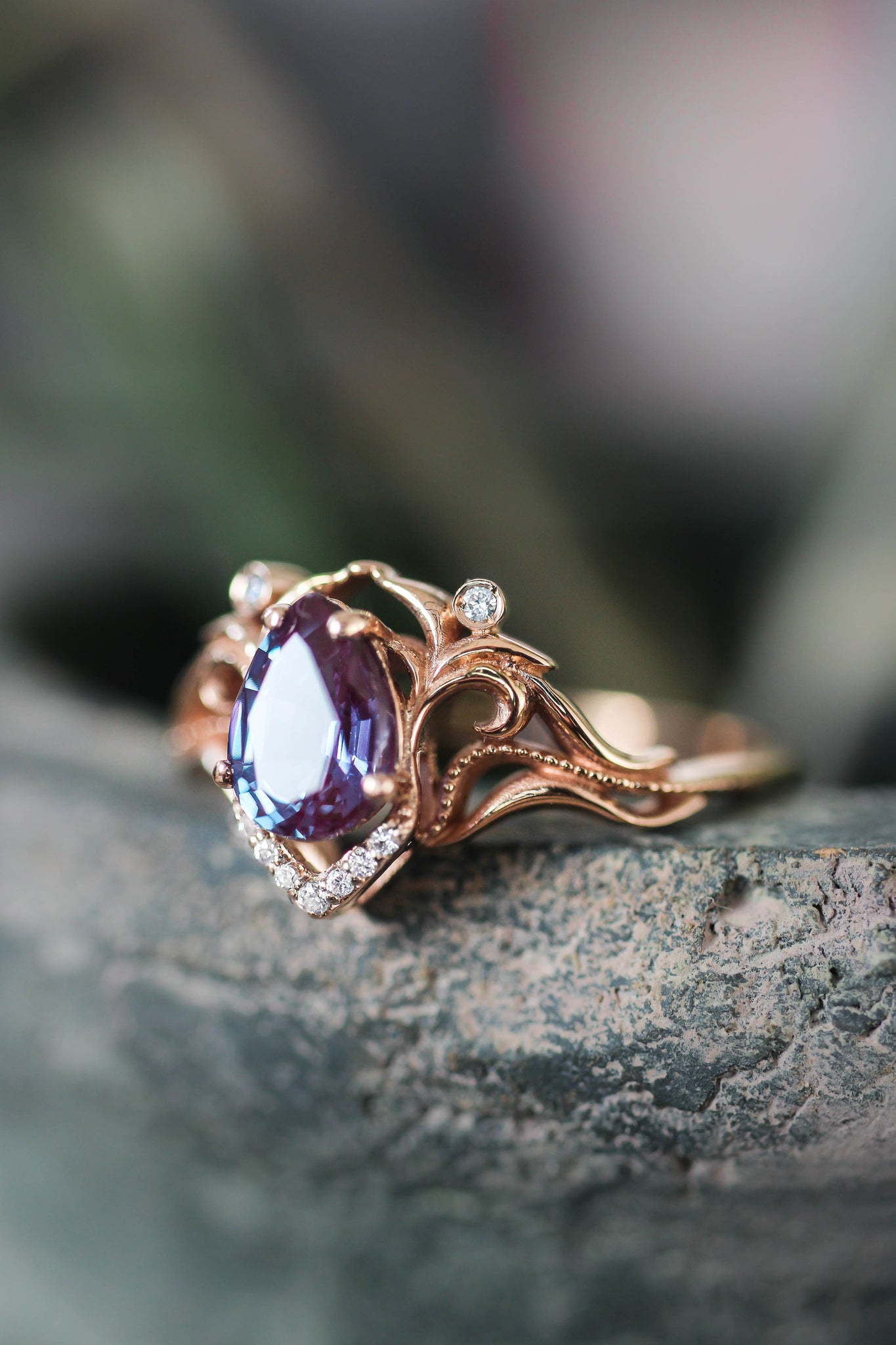 Pear cut alexandrite and diamonds engagement ring / Lida - Eden Garden Jewelry™