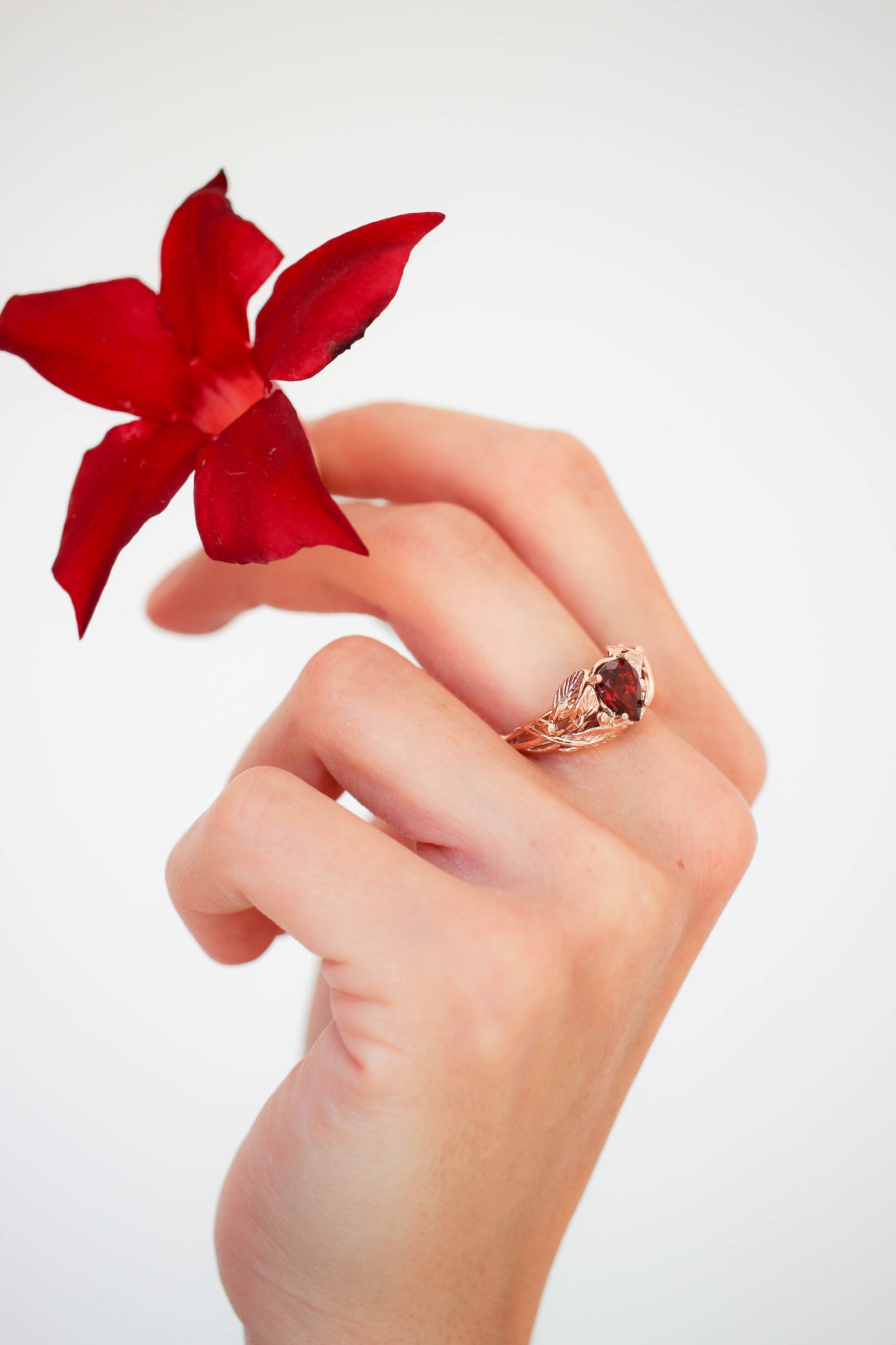 Red garnet engagement ring, leaves ring / Viola - Eden Garden Jewelry™