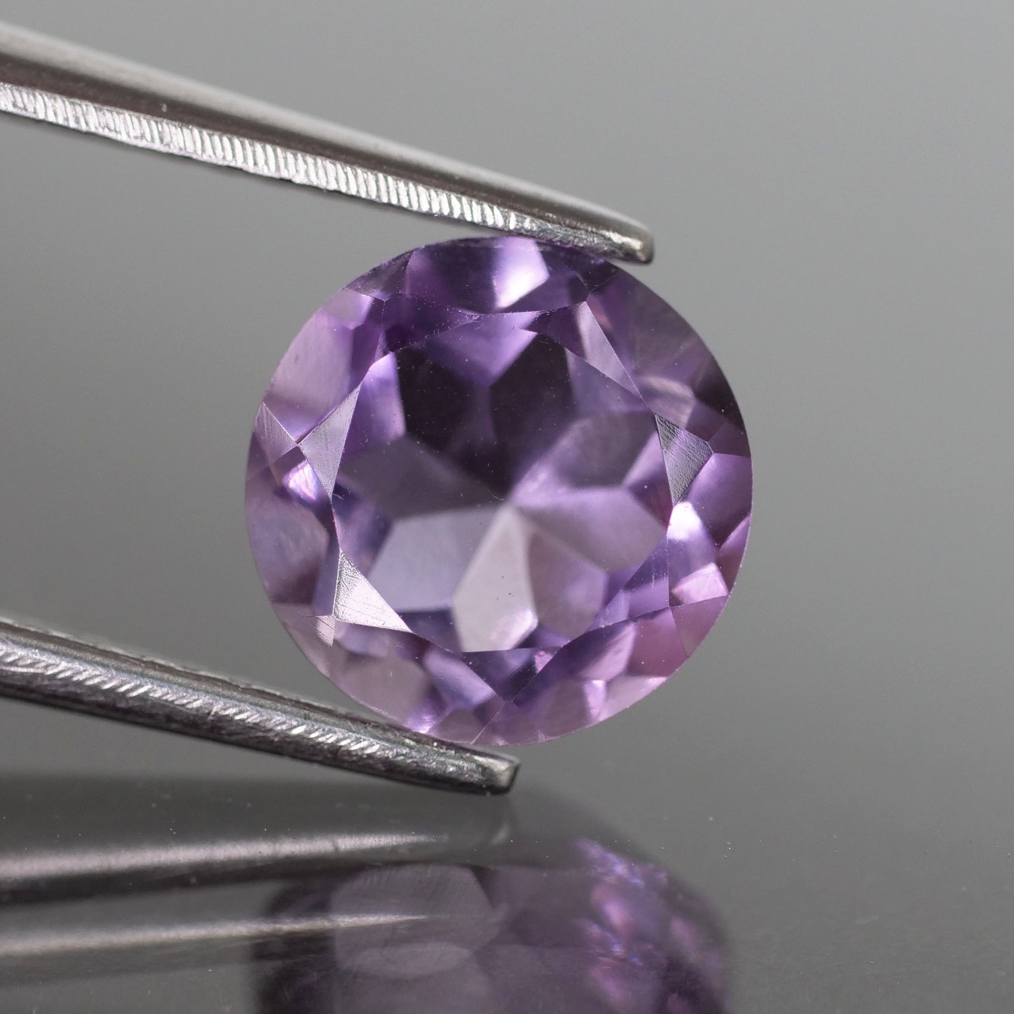 Amethyst | round cut, lavender 6.5mm,1.15 ct, VVS clarity, Brasil - Eden Garden Jewelry™