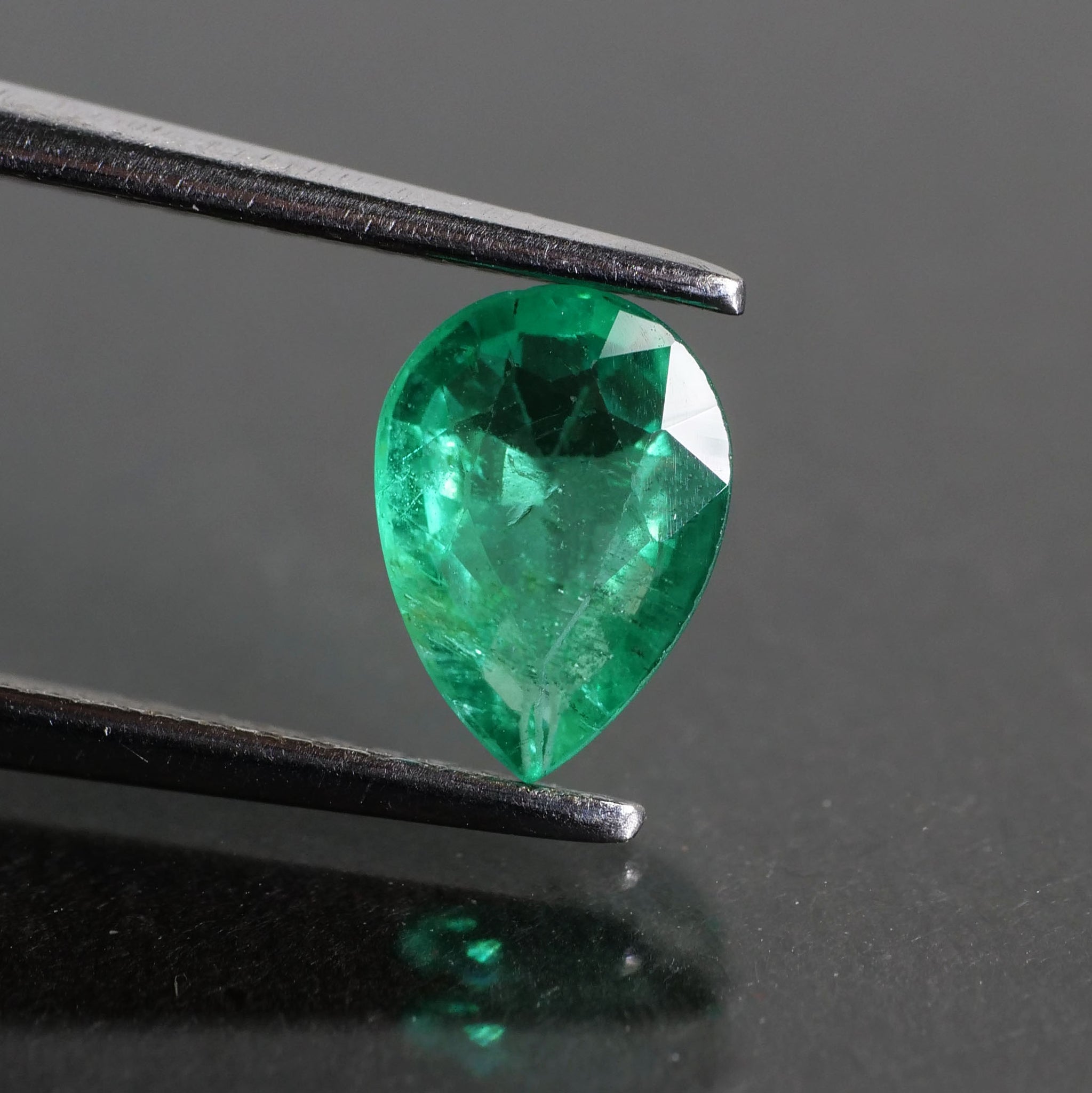 Emerald | natural, deep green, 7x5mm, AAAA quality, Zambia 0.55ct, E15 - Eden Garden Jewelry™