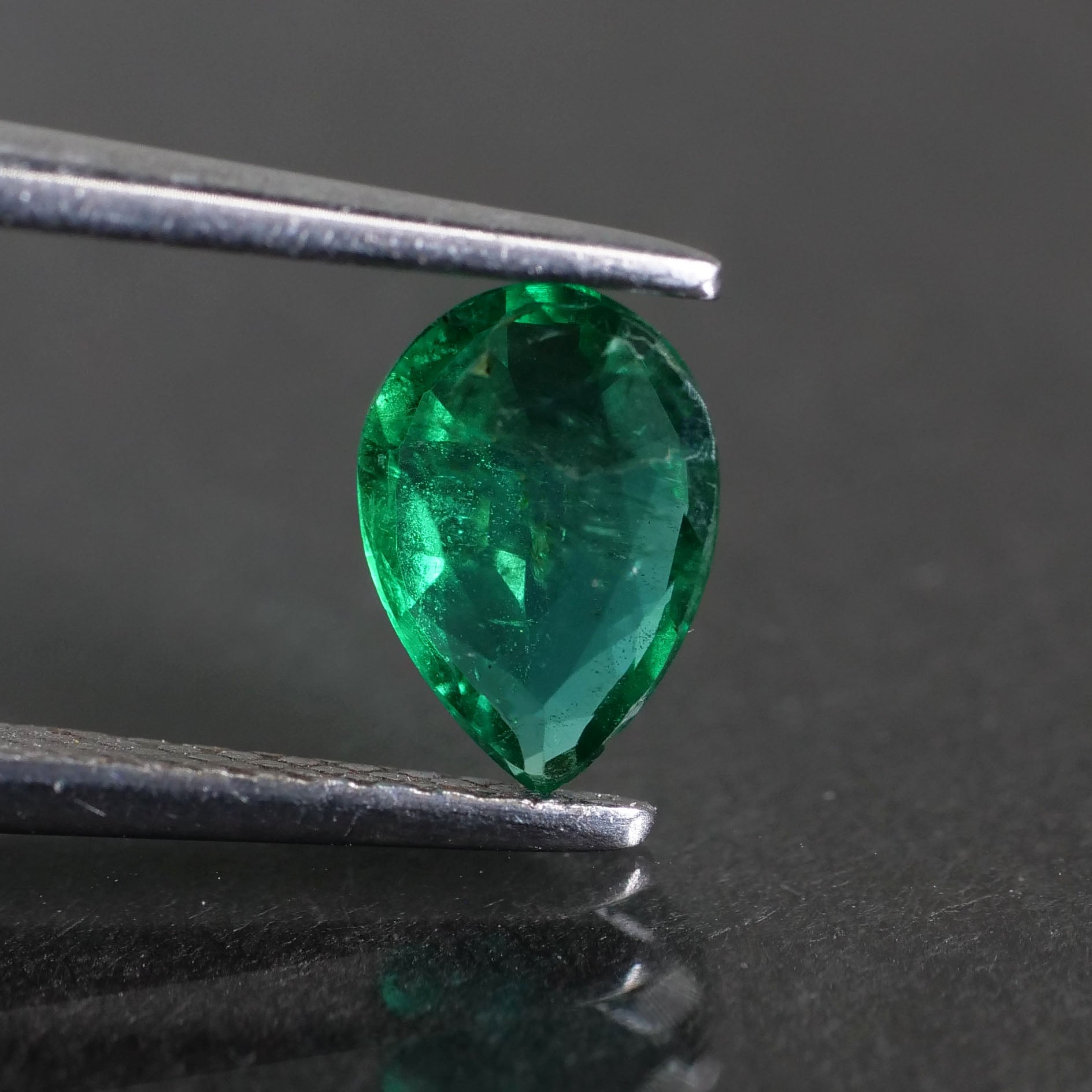 Emerald | natural, deep green, 7x5mm, AAAA quality, Zambia 0.5ct, E16 - Eden Garden Jewelry™