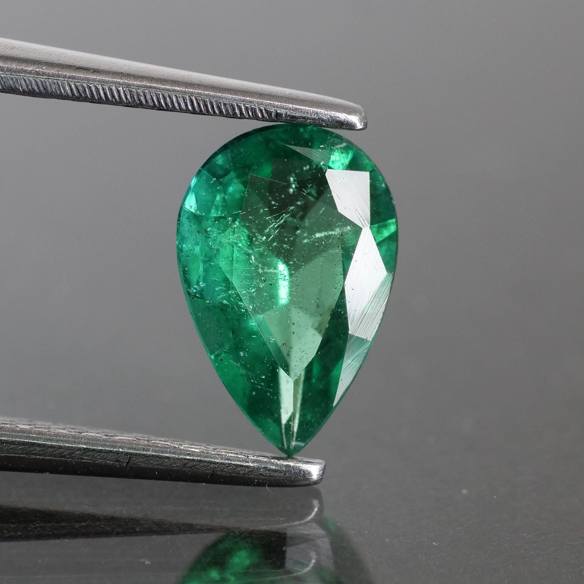 Emerald | natural, green, 8x5mm, AAAA quality, Zambia 0.63ct - Eden Garden Jewelry™