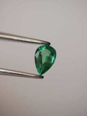 Custom request: Ariadne engagement ring with pear cut emerald and diamonds - Eden Garden Jewelry™