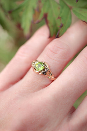 Peridot leaves engagement ring / Azalea - Eden Garden Jewelry™