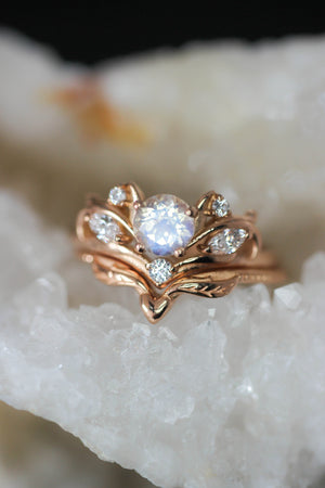 Moonstone and moissanites bridal ring set / Swanlake - Eden Garden Jewelry™