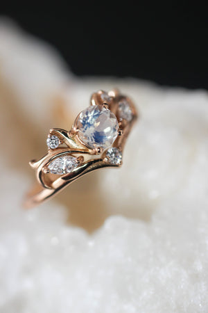 Swanlake | engagement ring setting for 5 mm round cut gemstone - Eden Garden Jewelry™