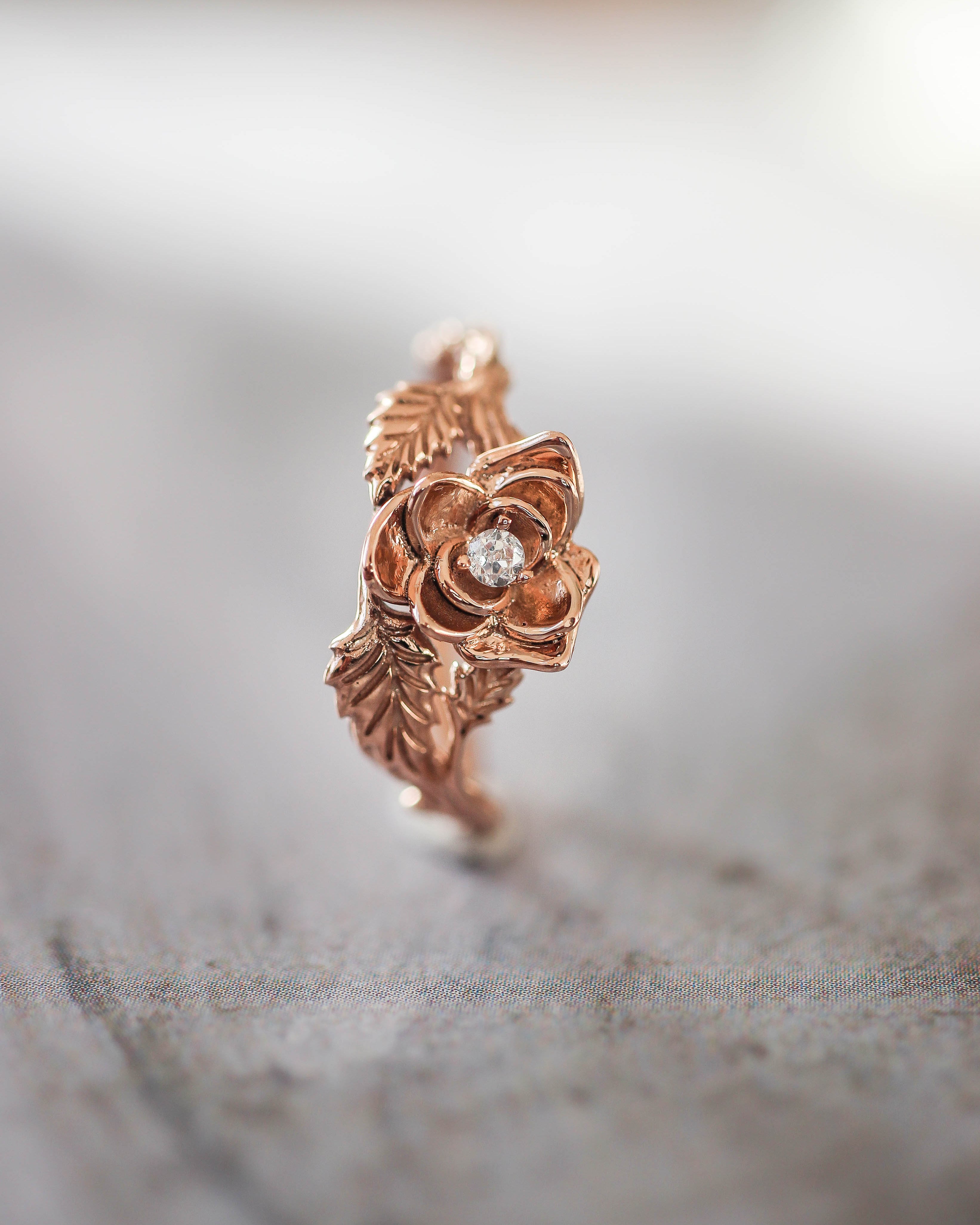 Bridal ring set with rose flower and diamonds - Eden Garden Jewelry™